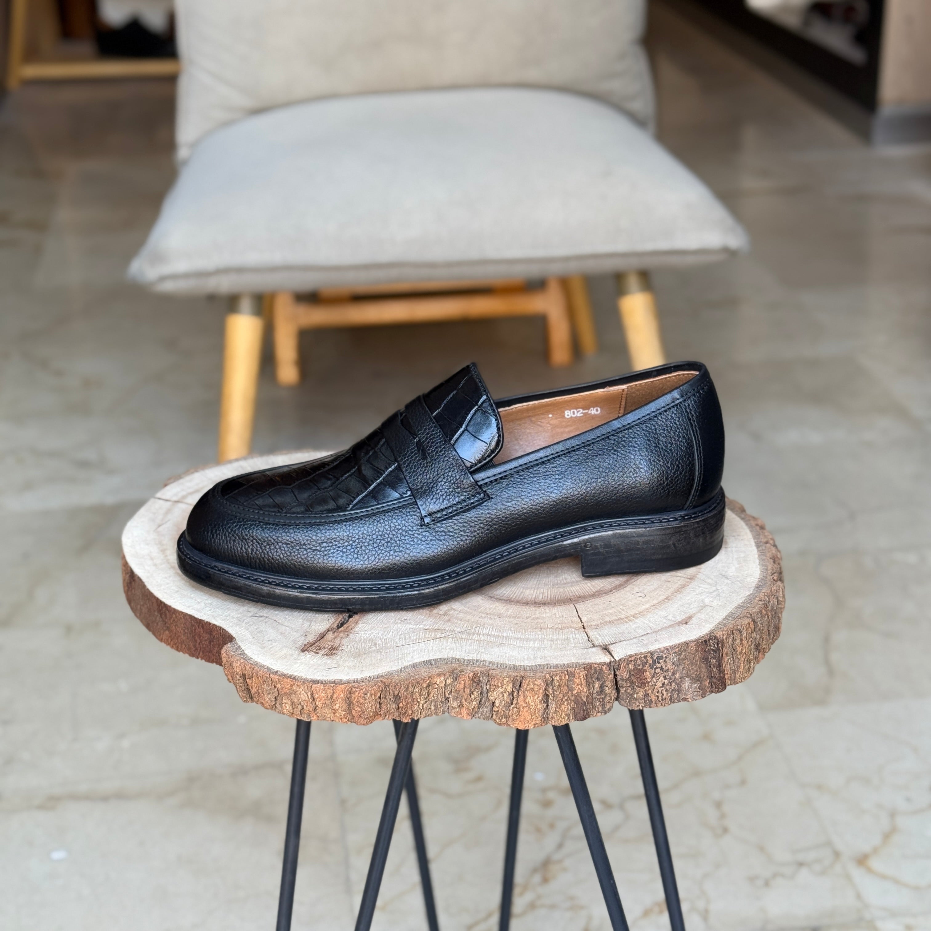 CHAUSSURES EN CUIR VÈRITABLES REF: IT802 NOIR