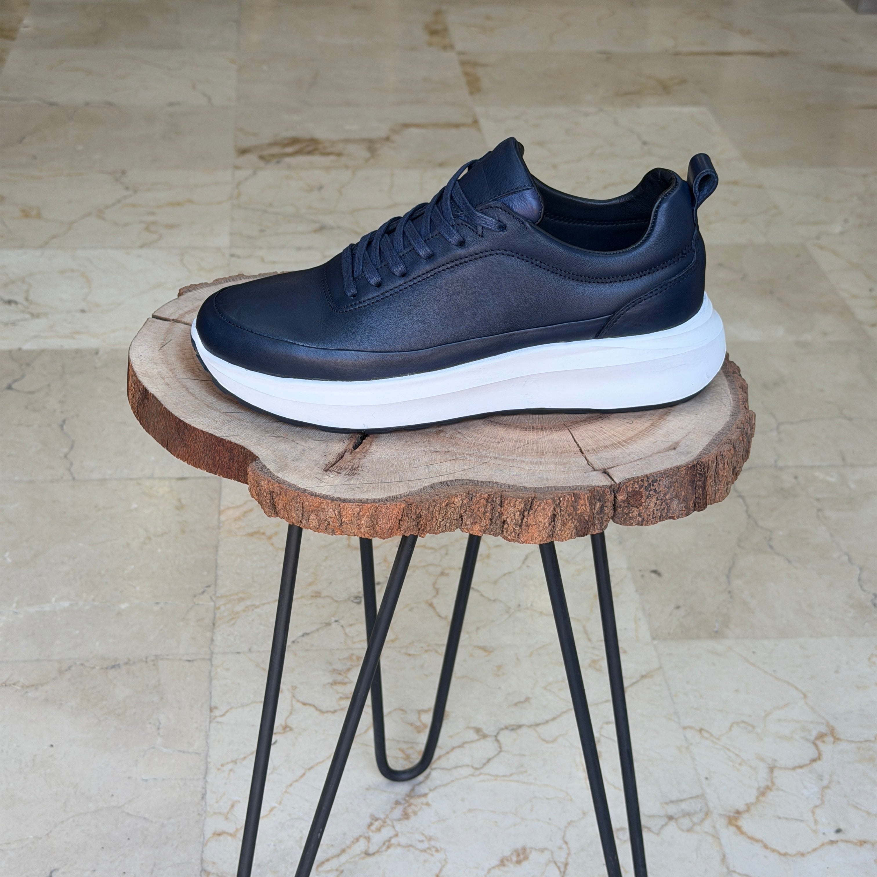 Basket en cuir - 934 BLEU