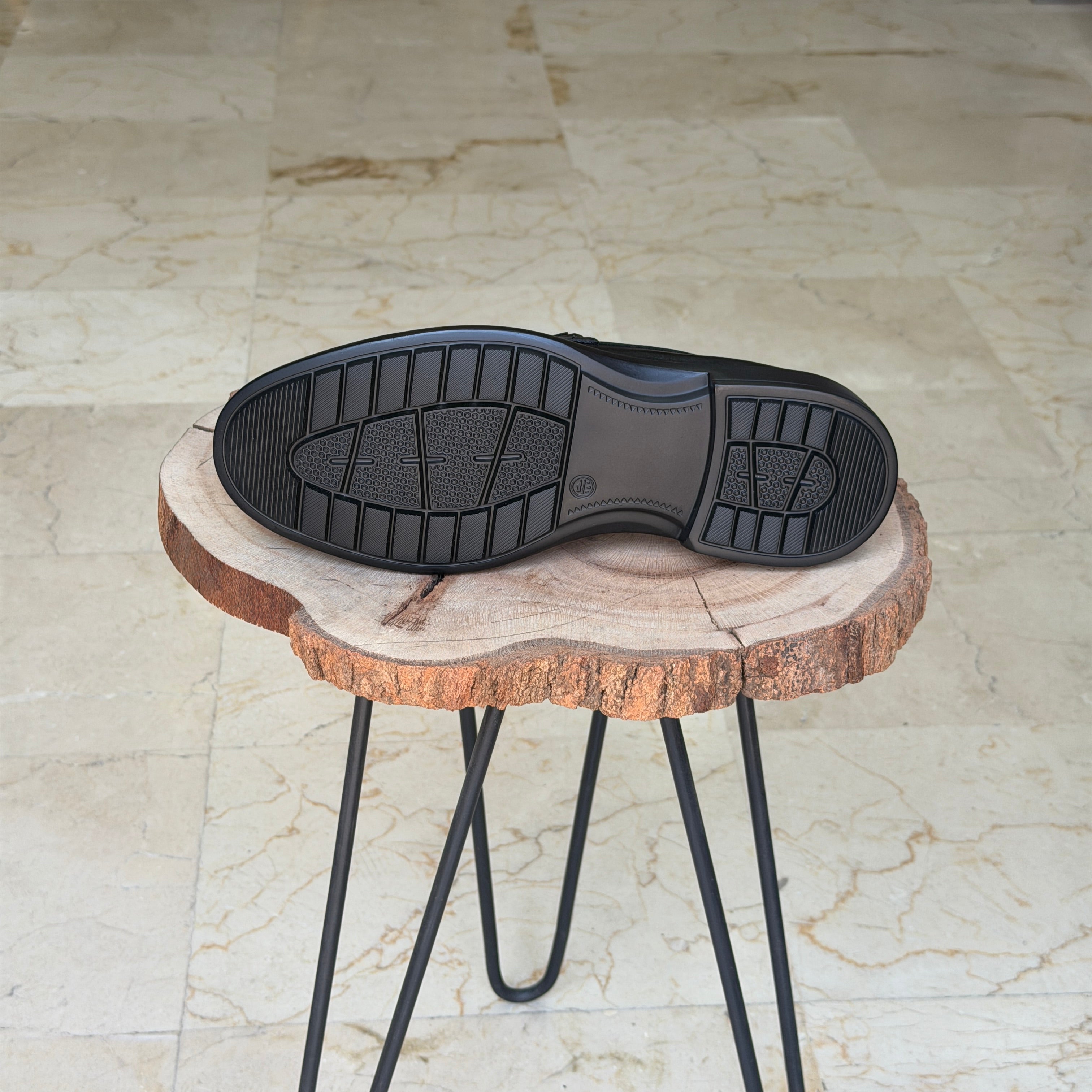 CHAUSSURES EN CUIR VÈRITABLES 017 noir