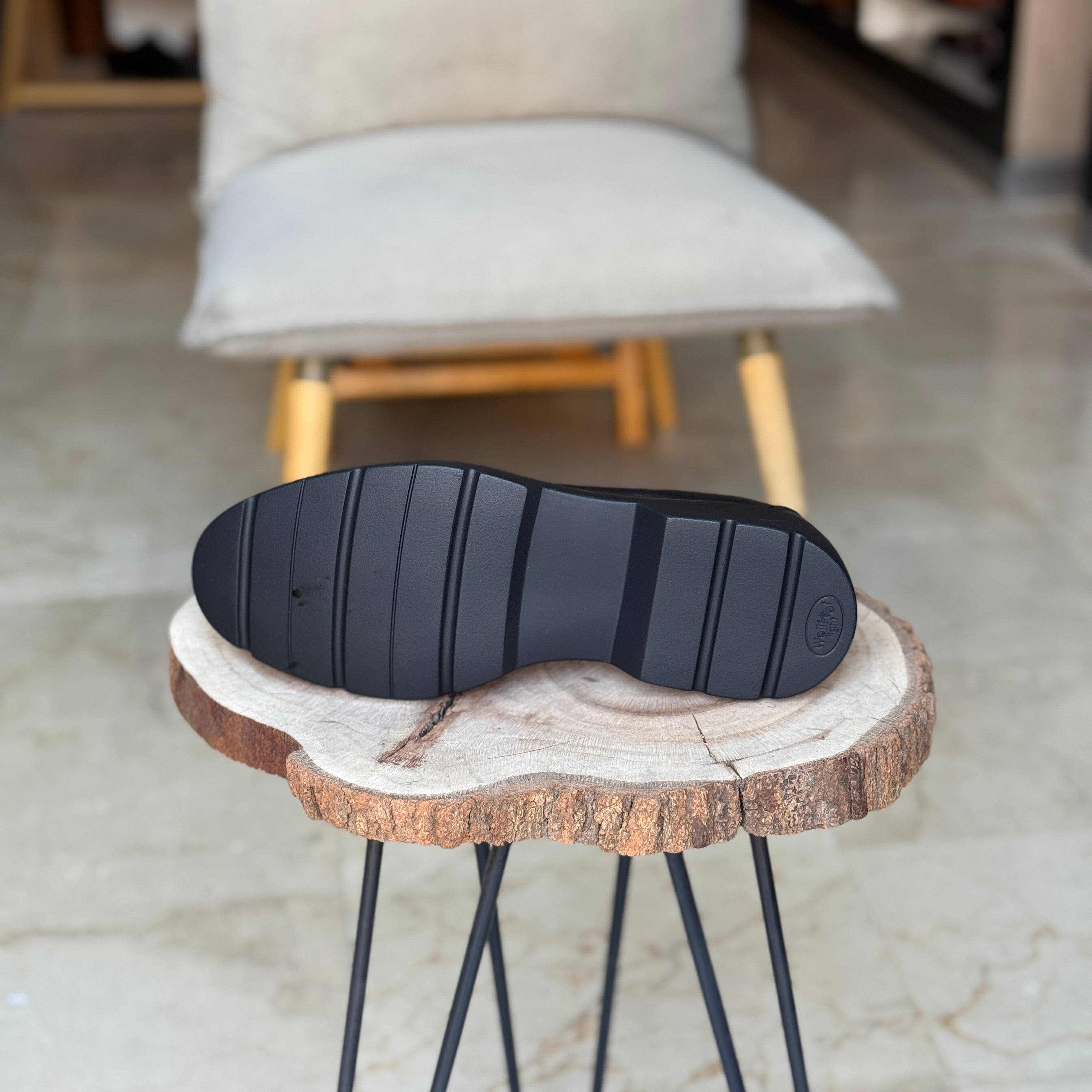CHAUSSURES EN CUIR VÈRITABLES 108 NOIR