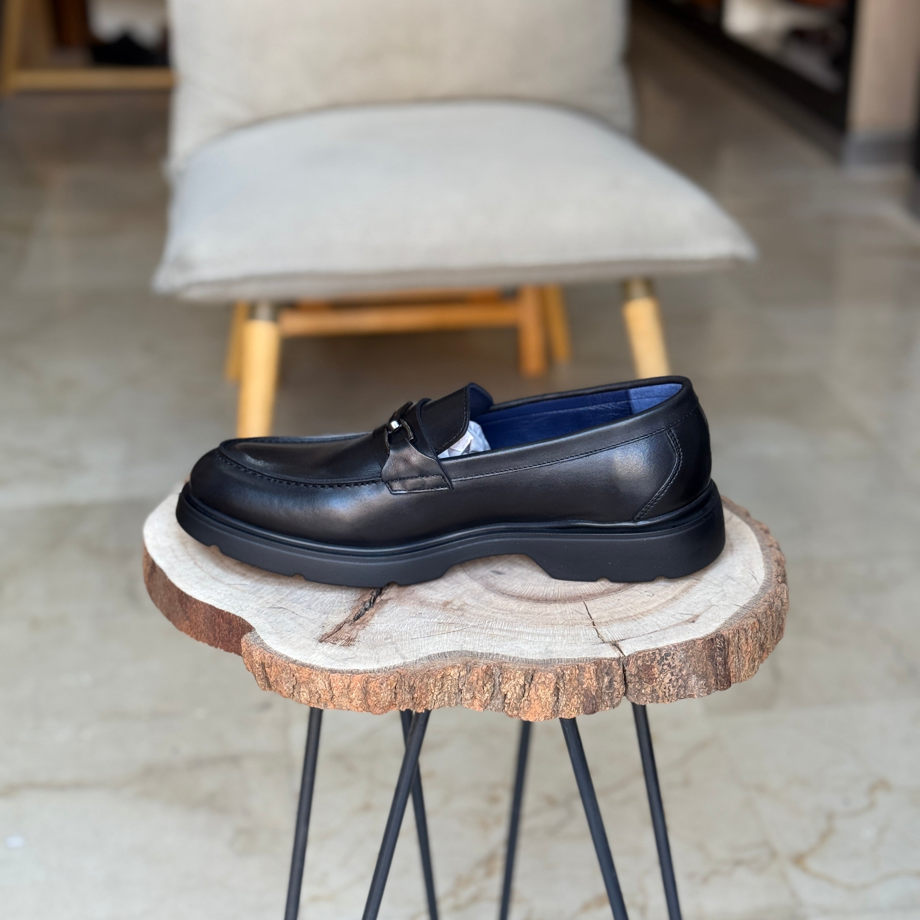CHAUSSURES EN CUIR VÈRITABLES 108 NOIR