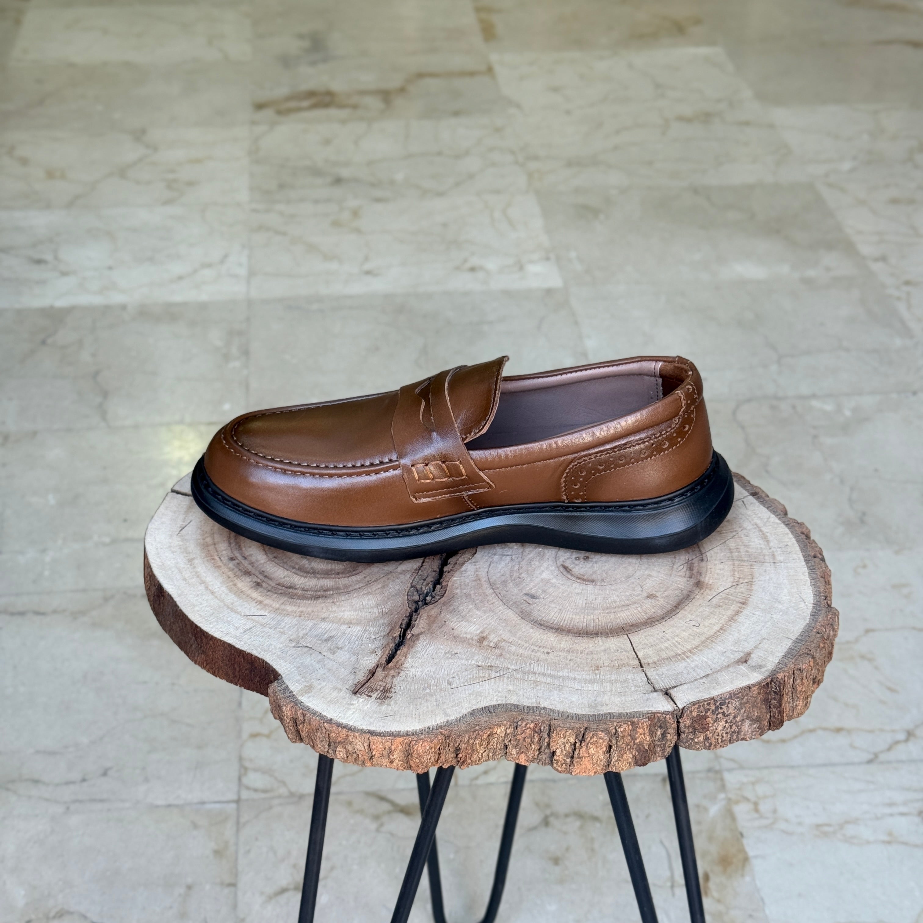 CHAUSSURE MEDICAL EN CUIR 126 TABAC