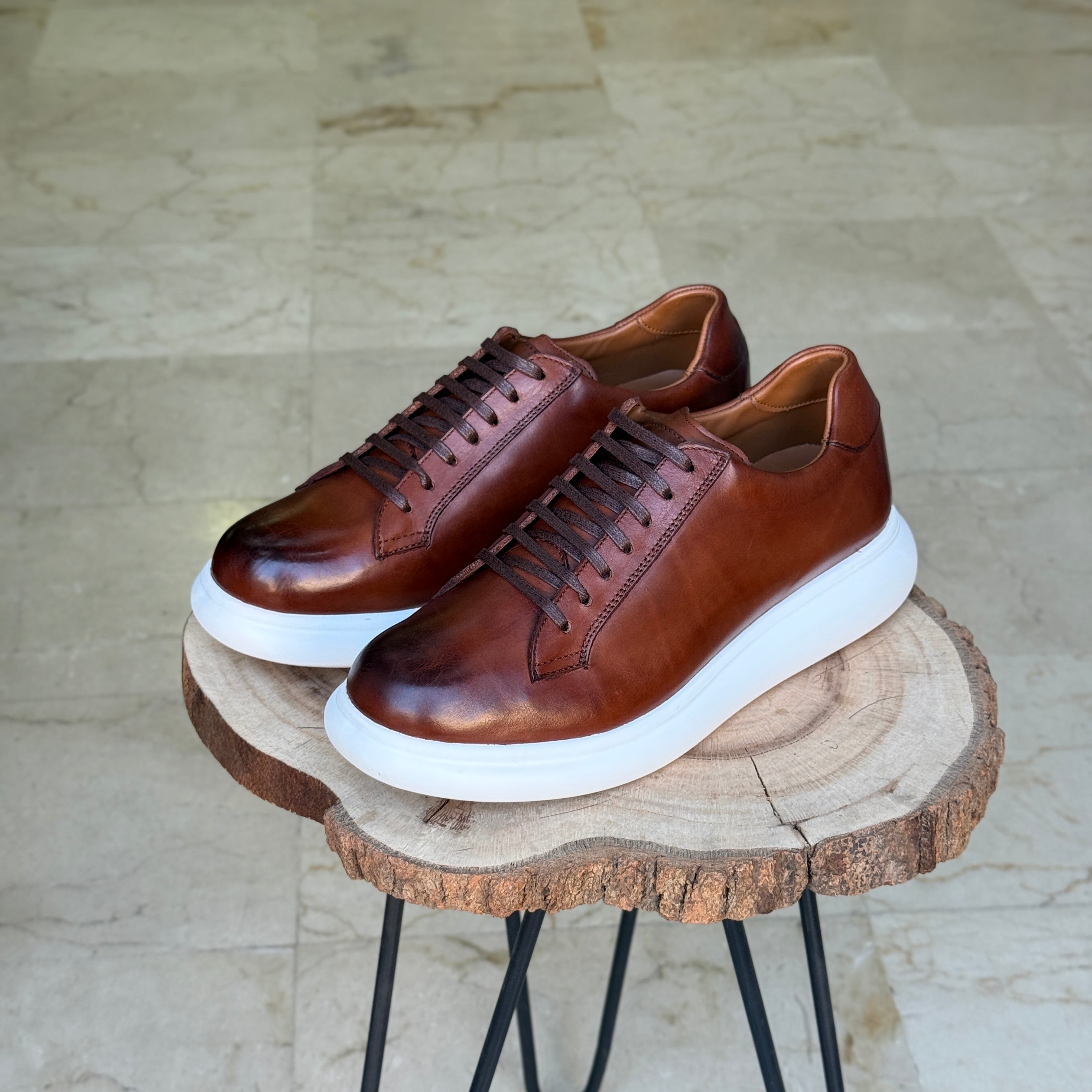 BASKET EN CUIR 704 TABAC
