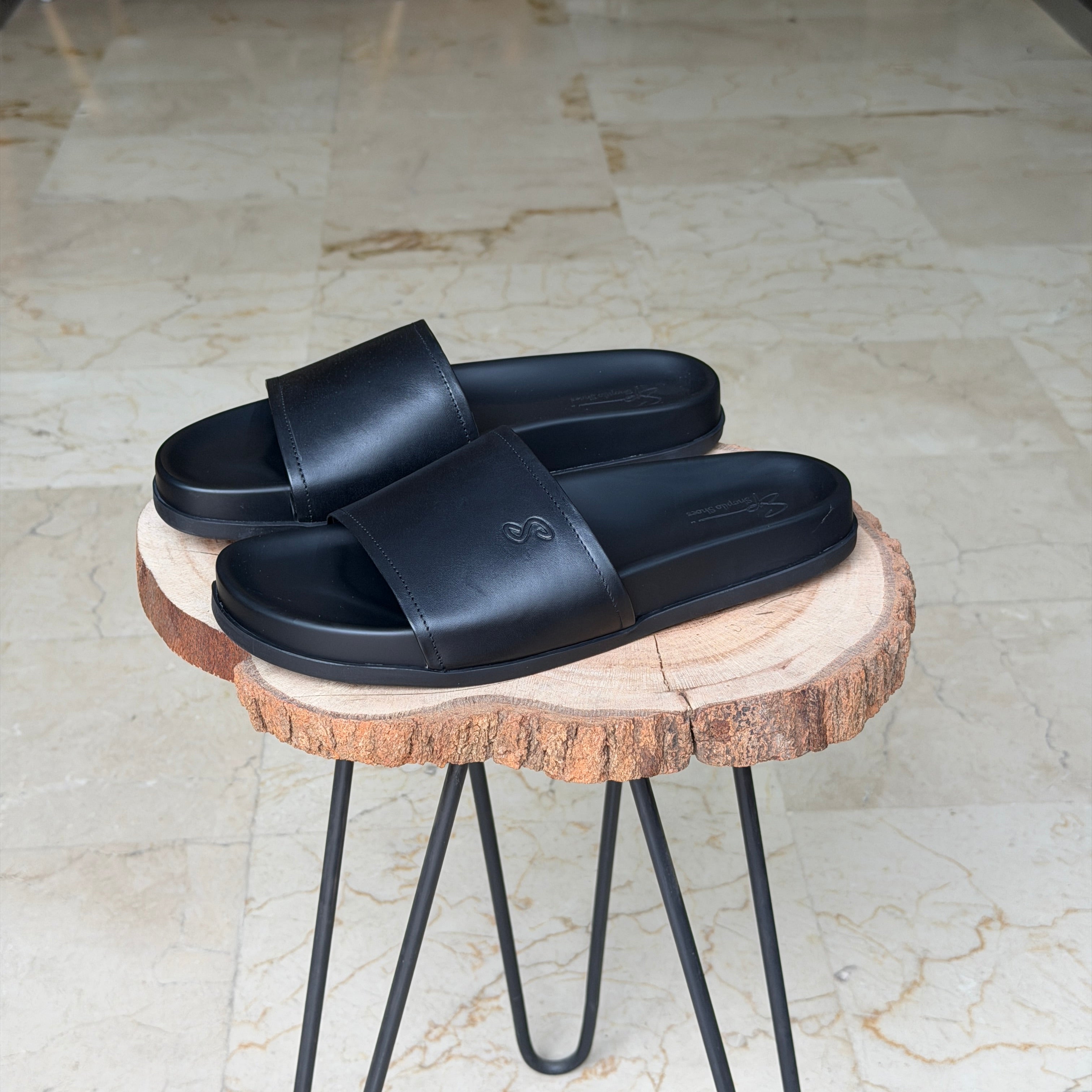 SANDALE EN CUIR Terra-Cuir 218 Noir