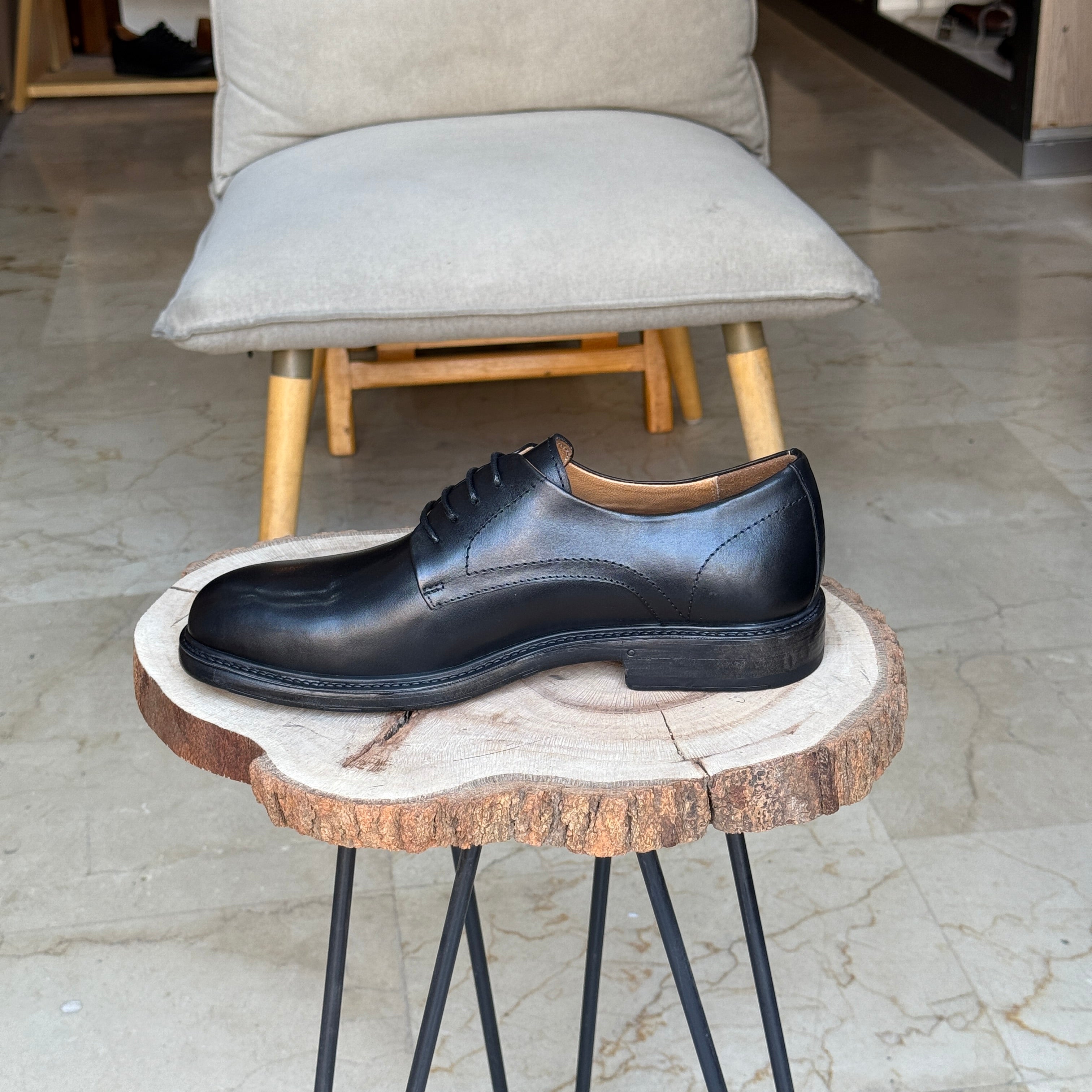 CHAUSSURES EN CUIR VÈRITABLES REF: IT6038 NOIR