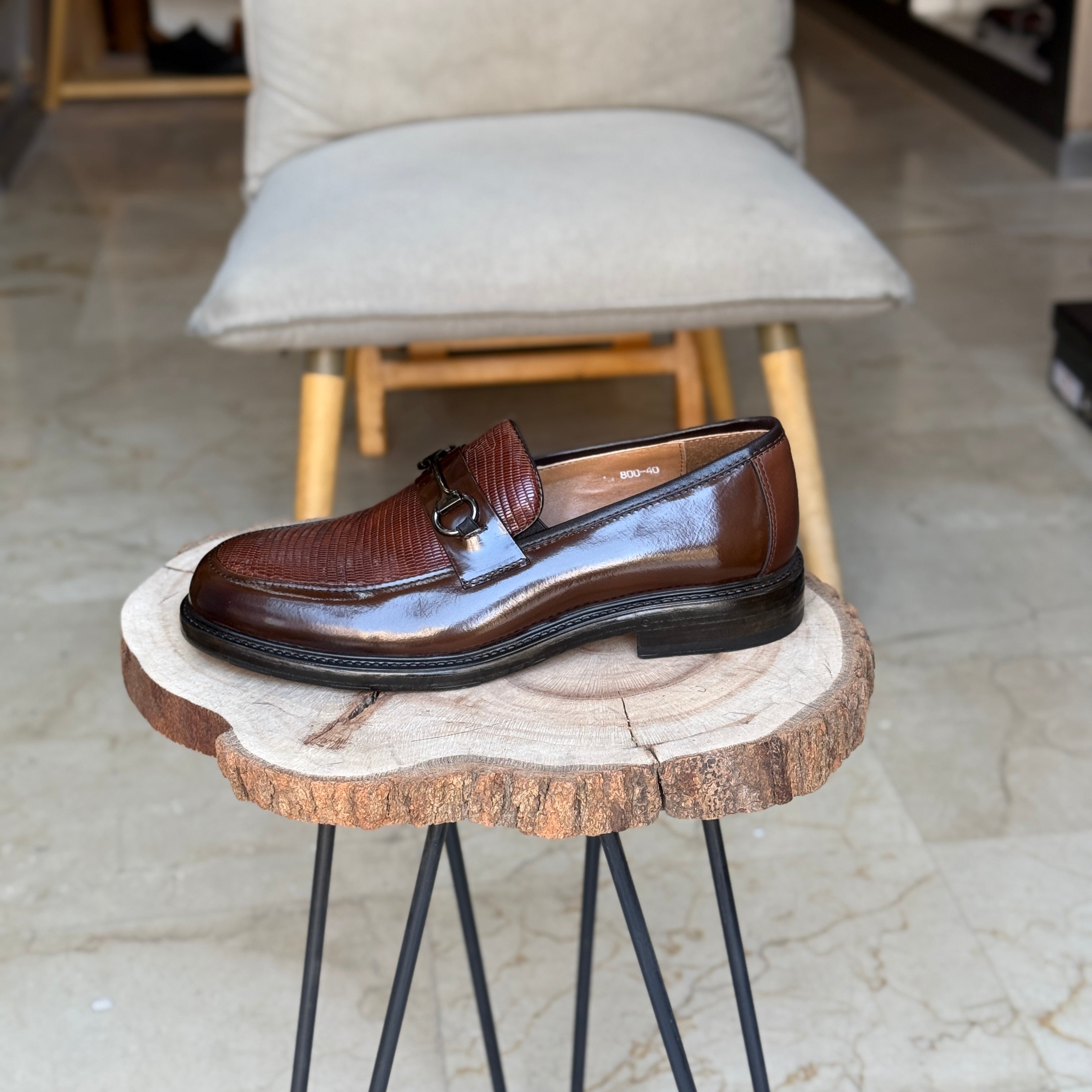 CHAUSSURES EN CUIR VÈRITABLES REF:800 MARRON