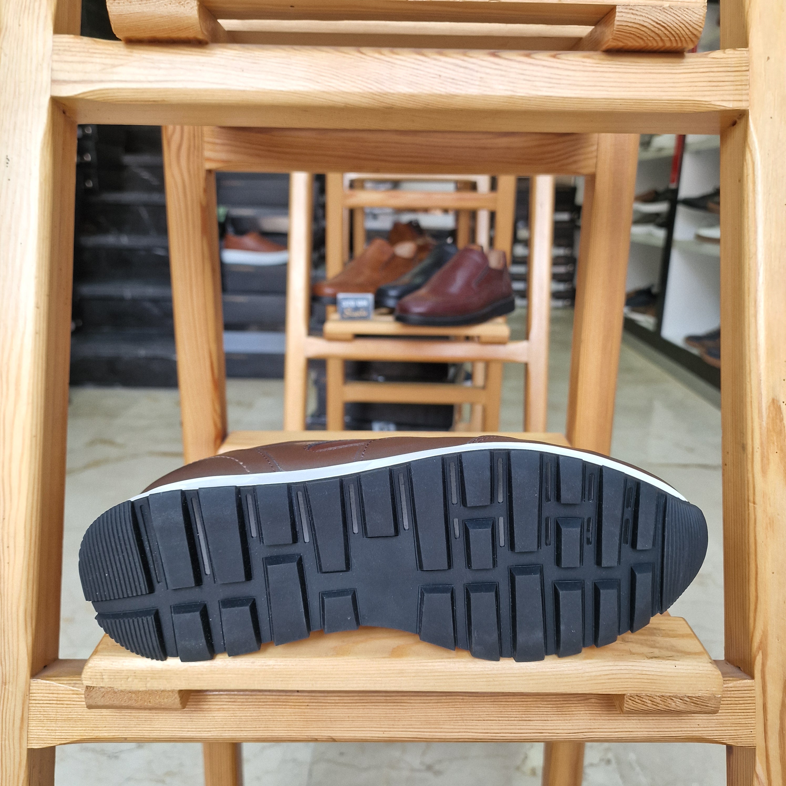 Basket En Cuir Ref Taba : Eva 874