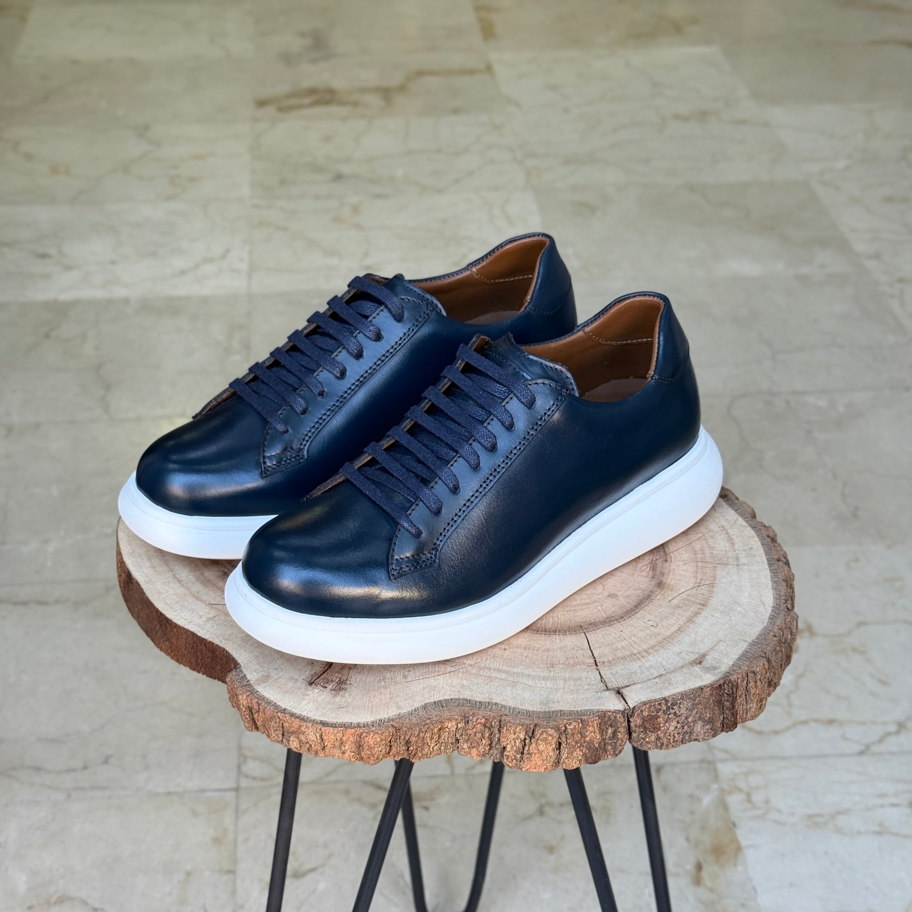 BASKET EN CUIR 704 BLEU