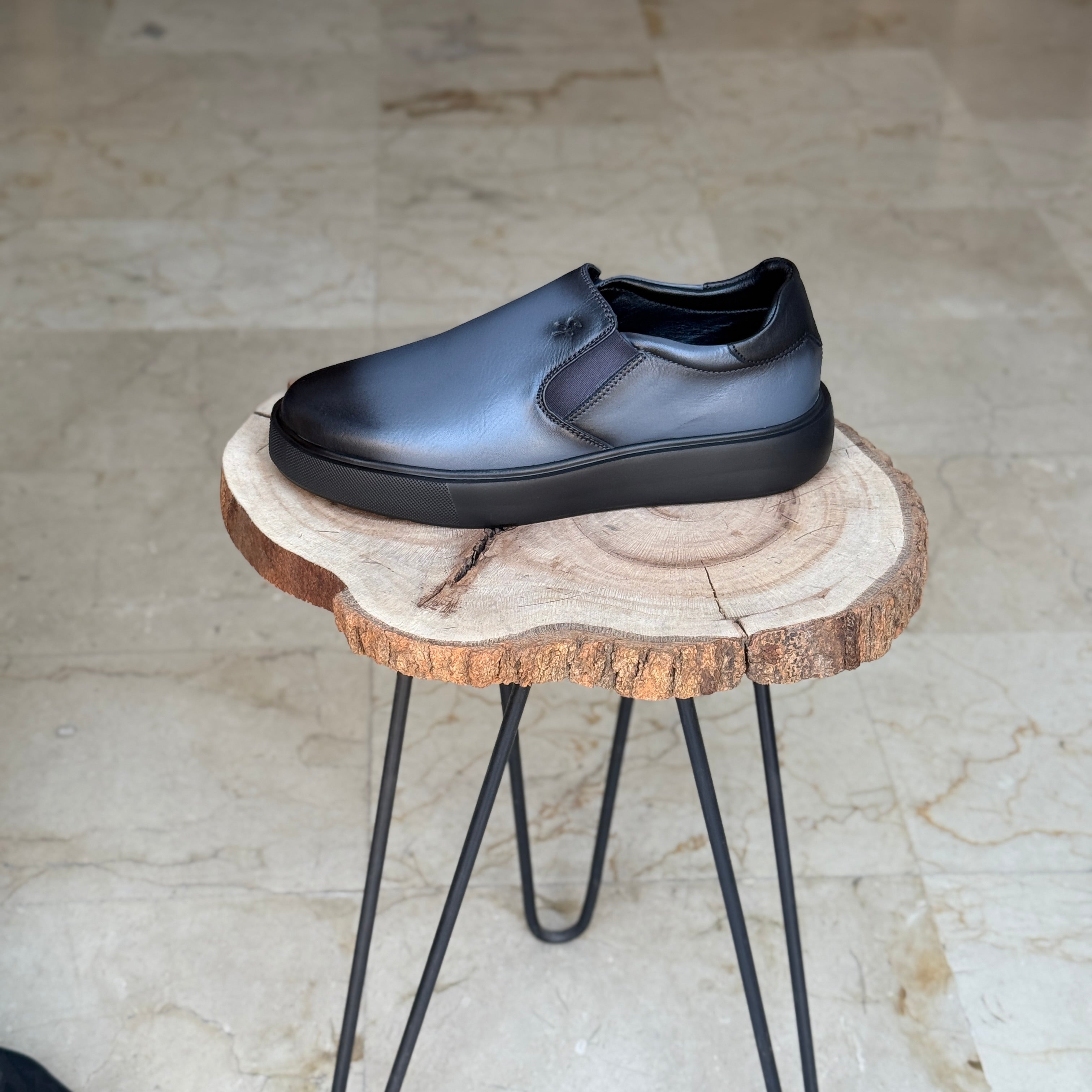 BASKET EN CUIR 816 GRIS