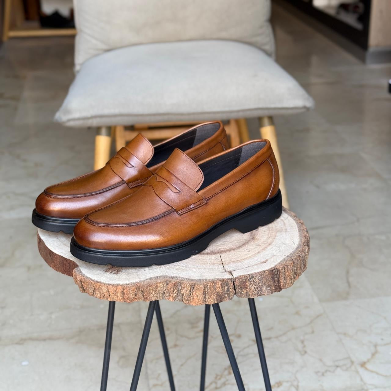 CHAUSSURES EN CUIR VÈRITABLES 109 TABA