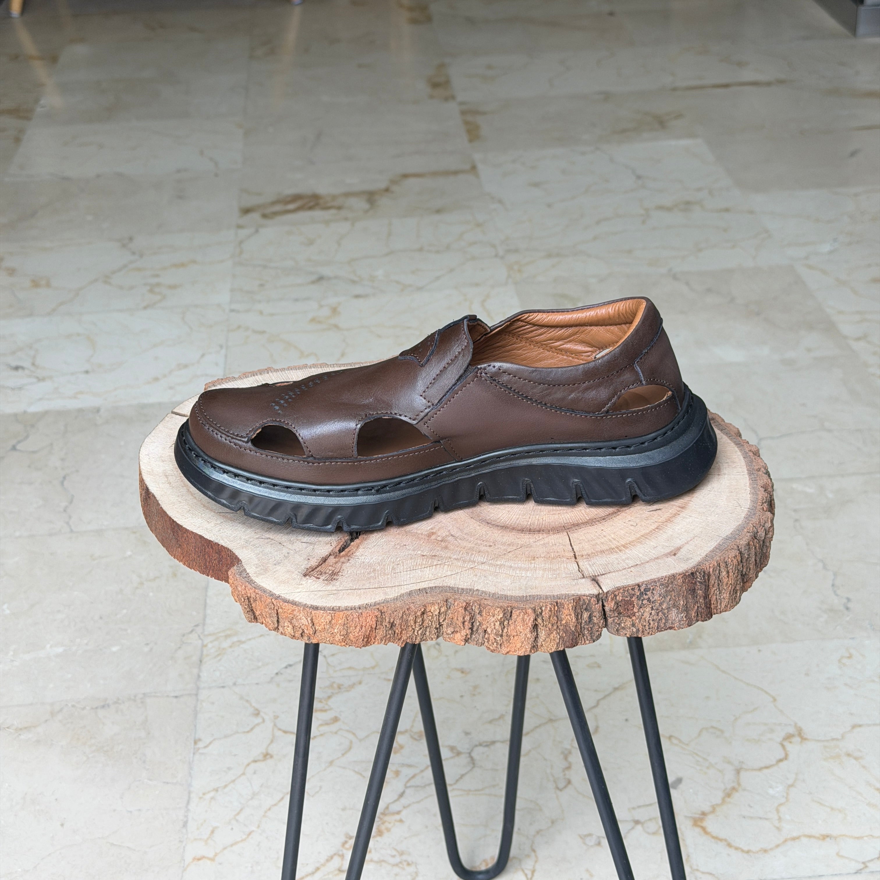 SANDALE EN CUIR Garabia Marron - Shopilo Shoes