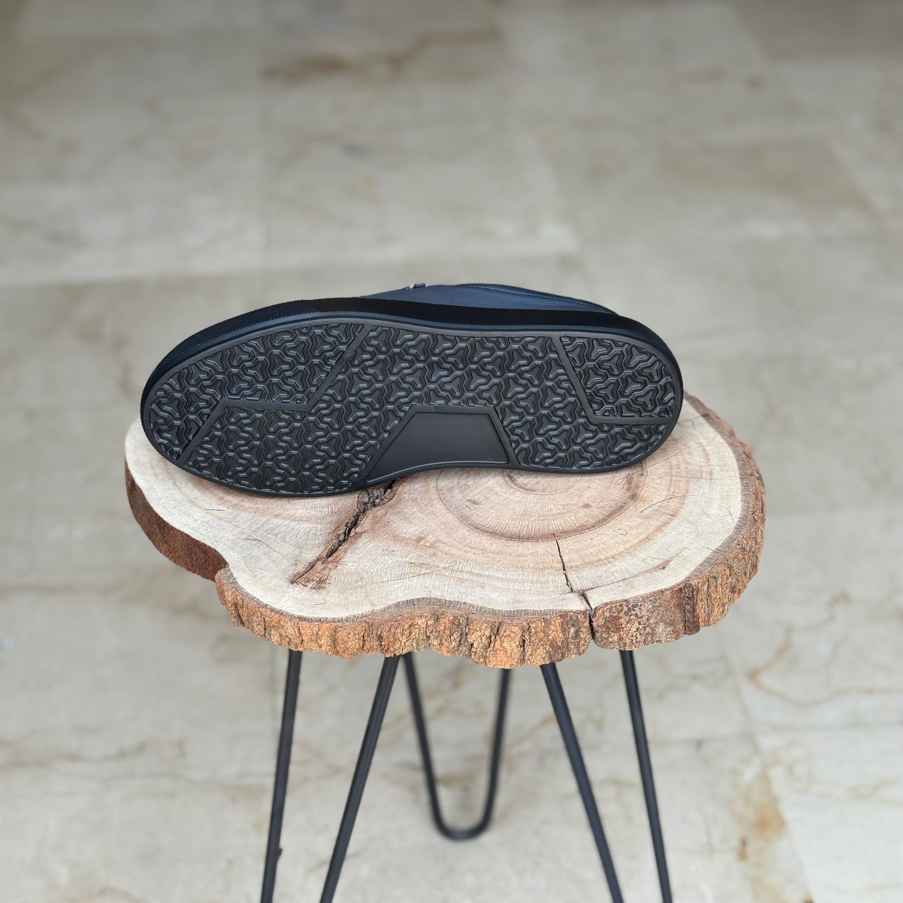 BASKET EN CUIR 528 GRIS CUIR