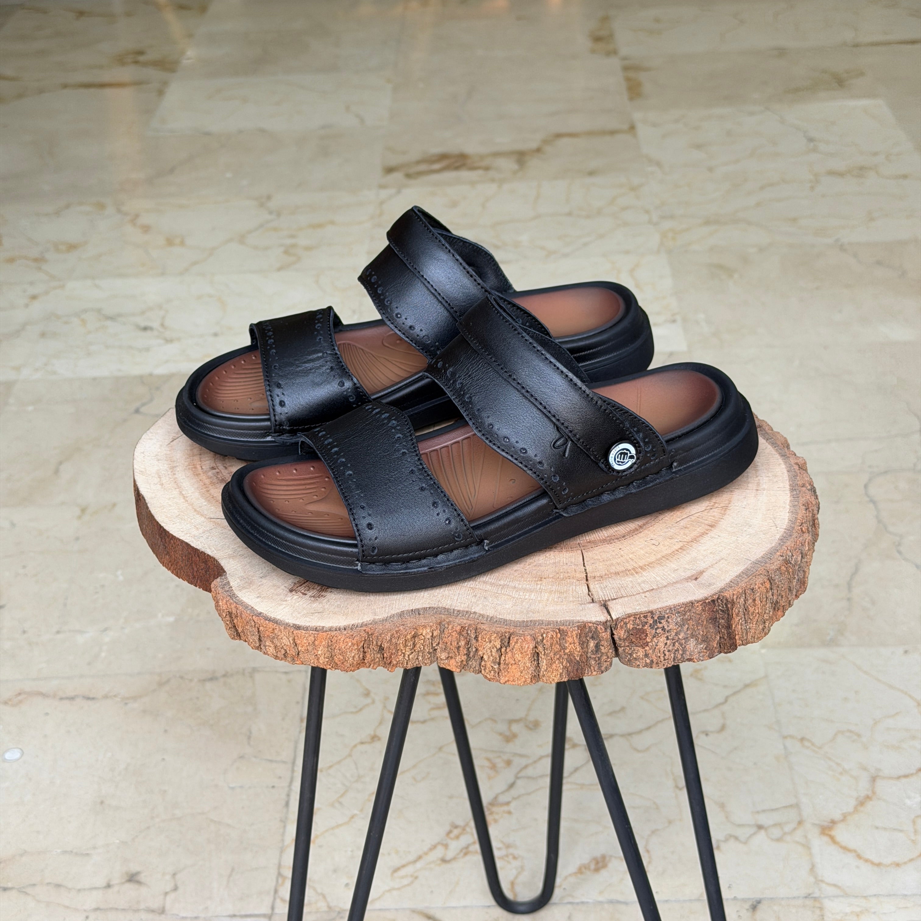 SANDALE EN CUIR Ergonomic Arch S44 NOIR