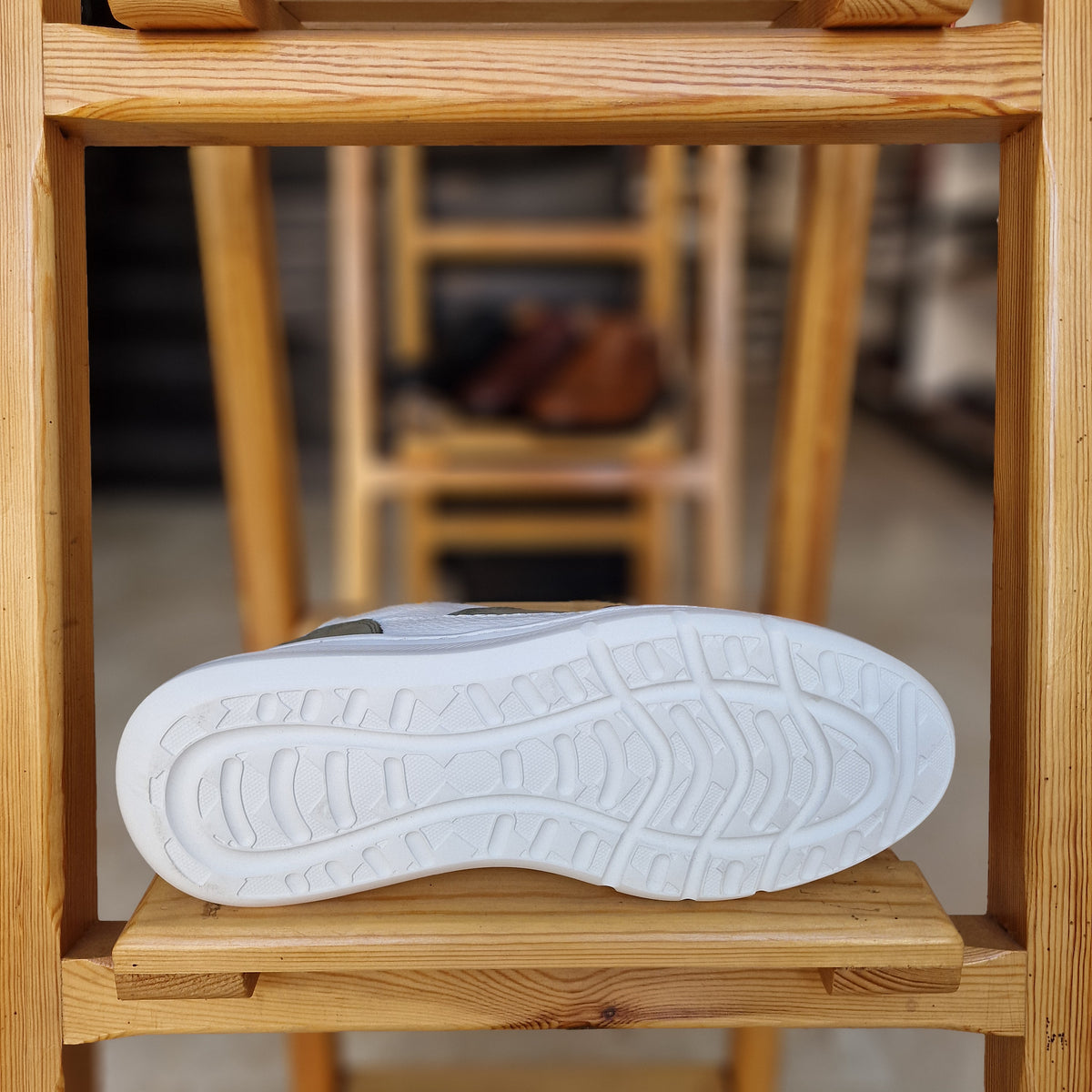 Basket Jevana En Cuir Blanc - Bleu - 1008 Eva - Shopilo Shoes