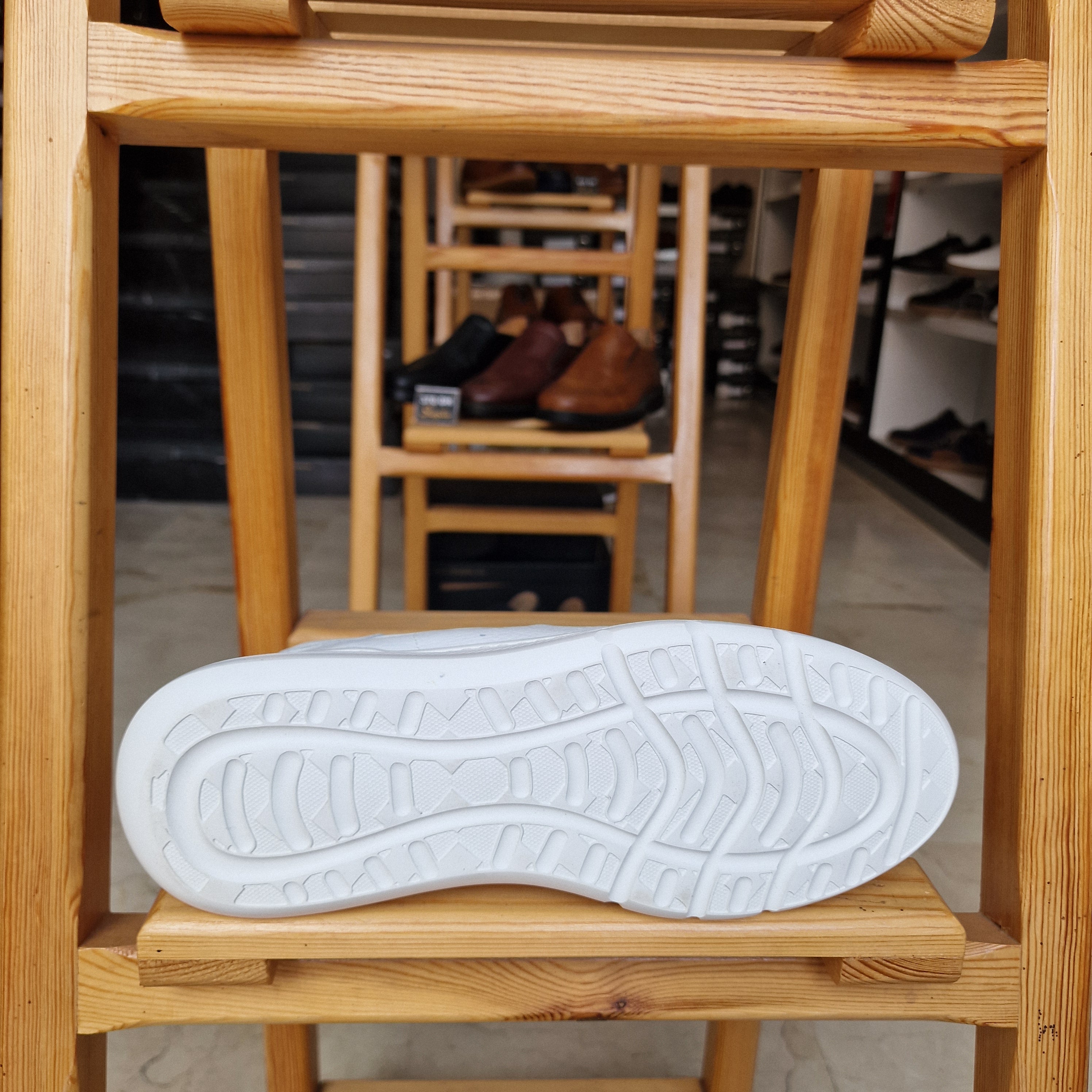 Basket En Cuir Xcellence blanc -1007 Eva