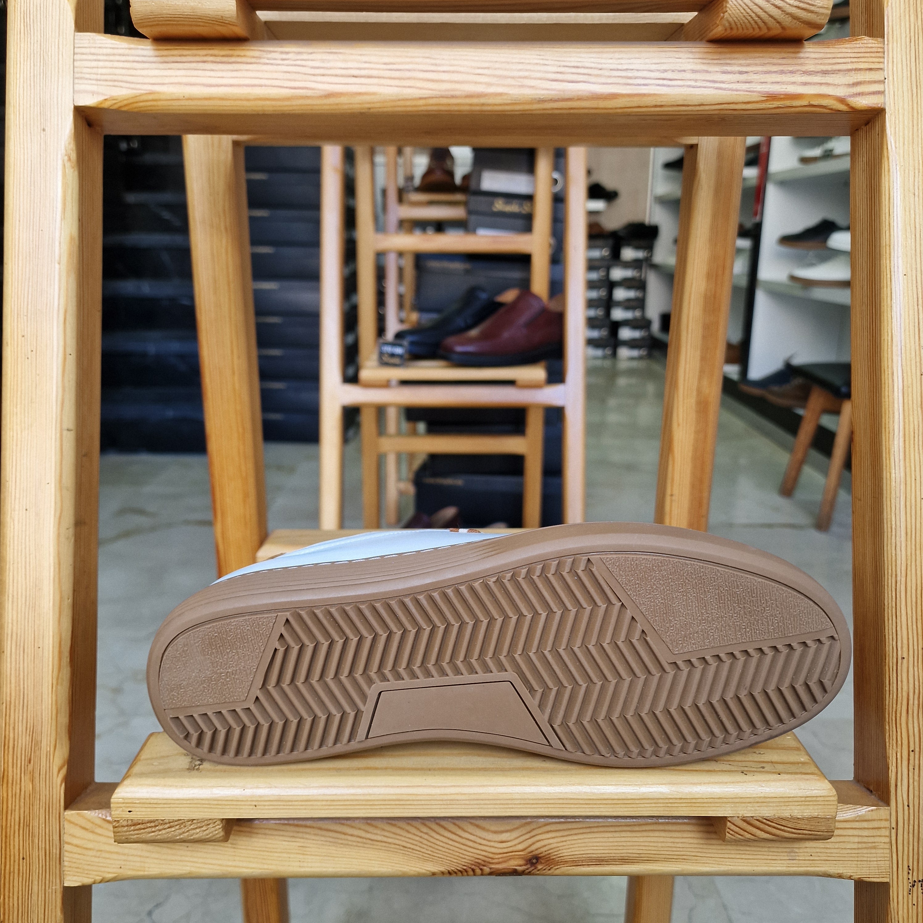 Basket En Cuir wilson Blanc - T - 528