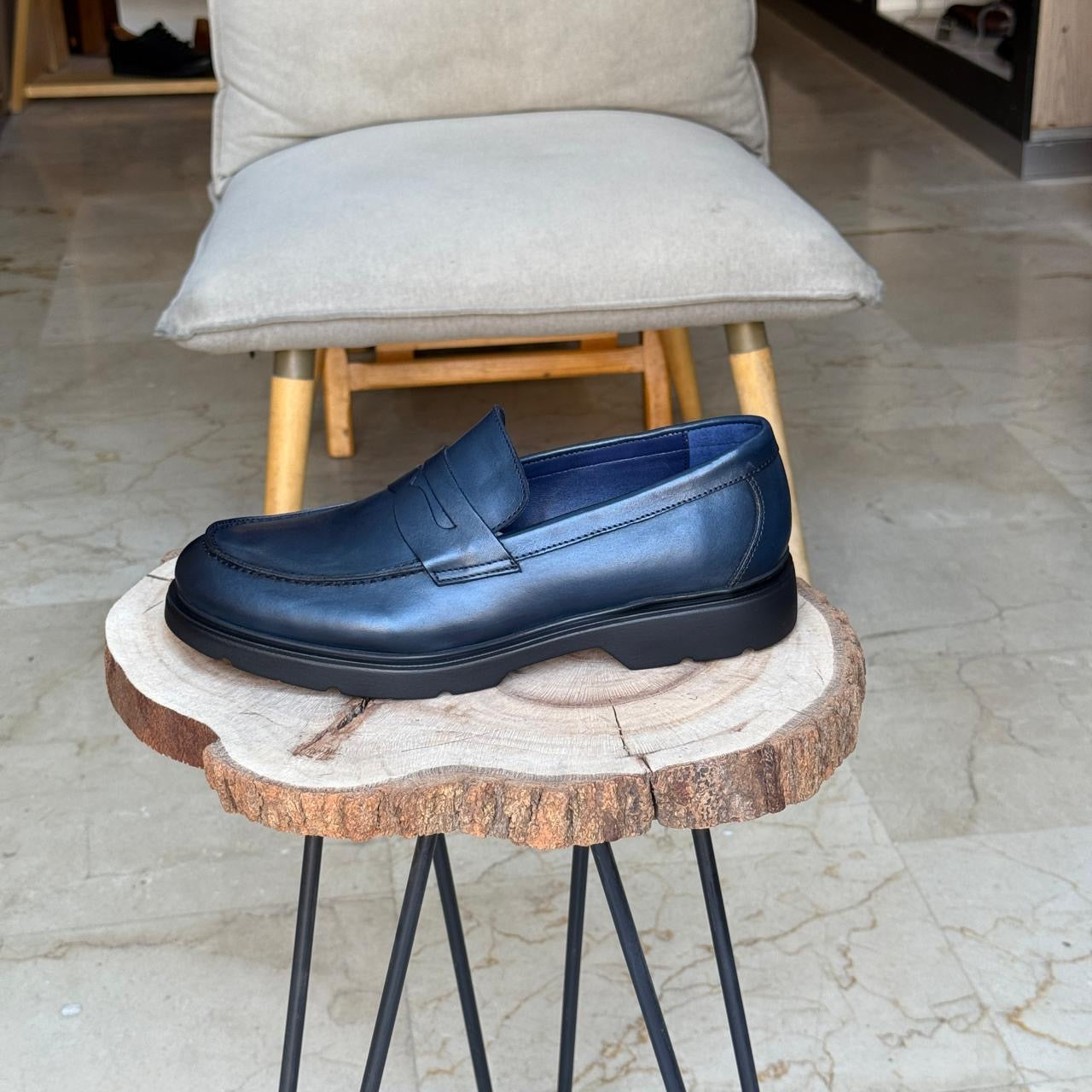 CHAUSSURES EN CUIR VÈRITABLES 109 BLEU