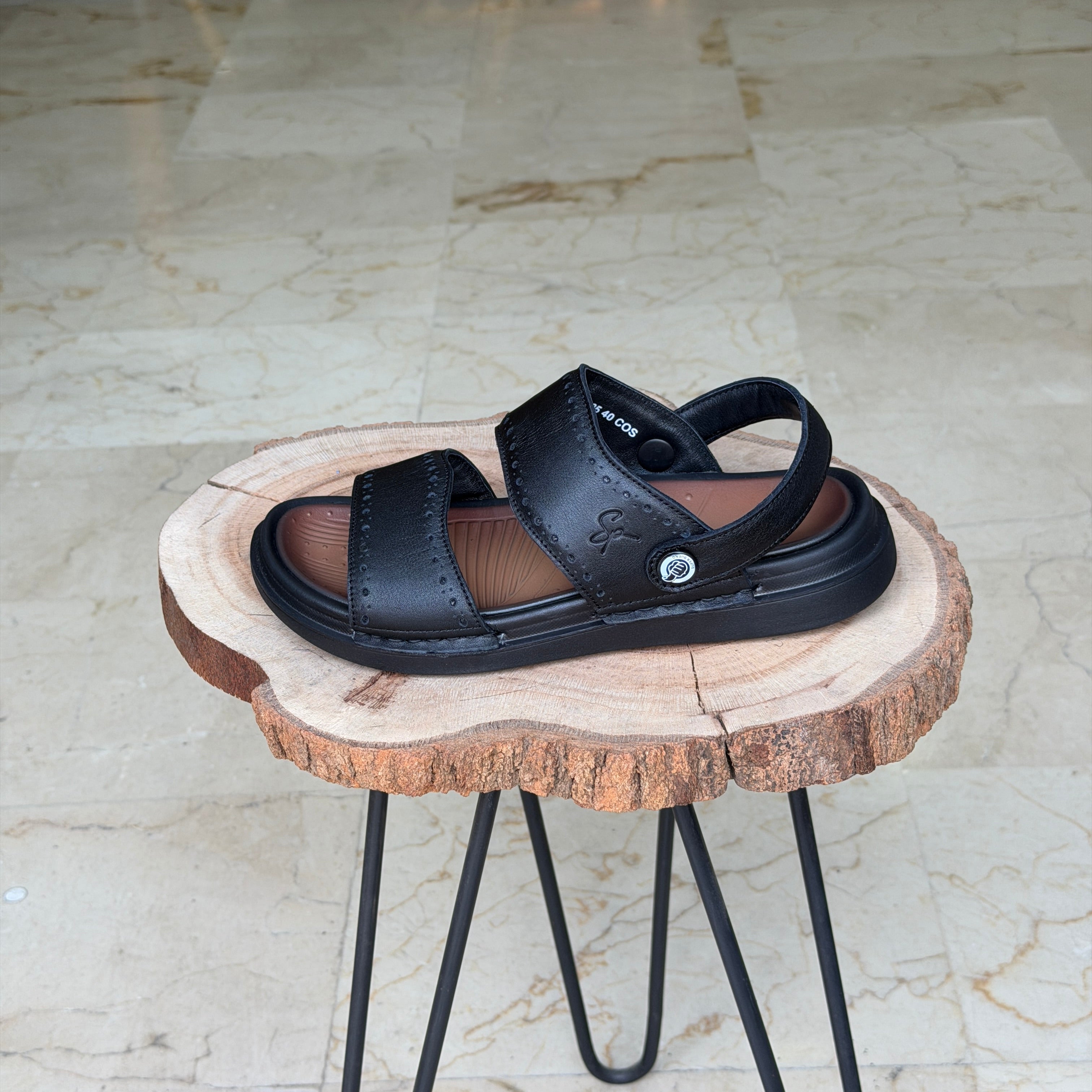 SANDALE EN CUIR Ergonomic Arch S44 NOIR