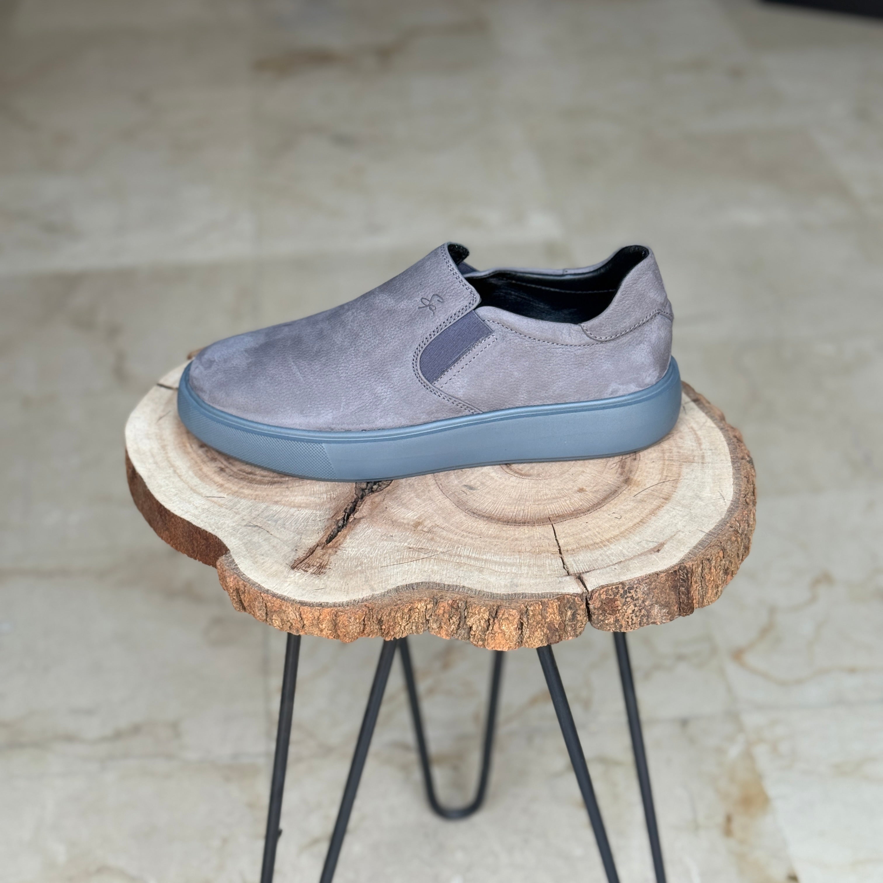 BASKET EN CUIR 816 GRIS NUBUCK