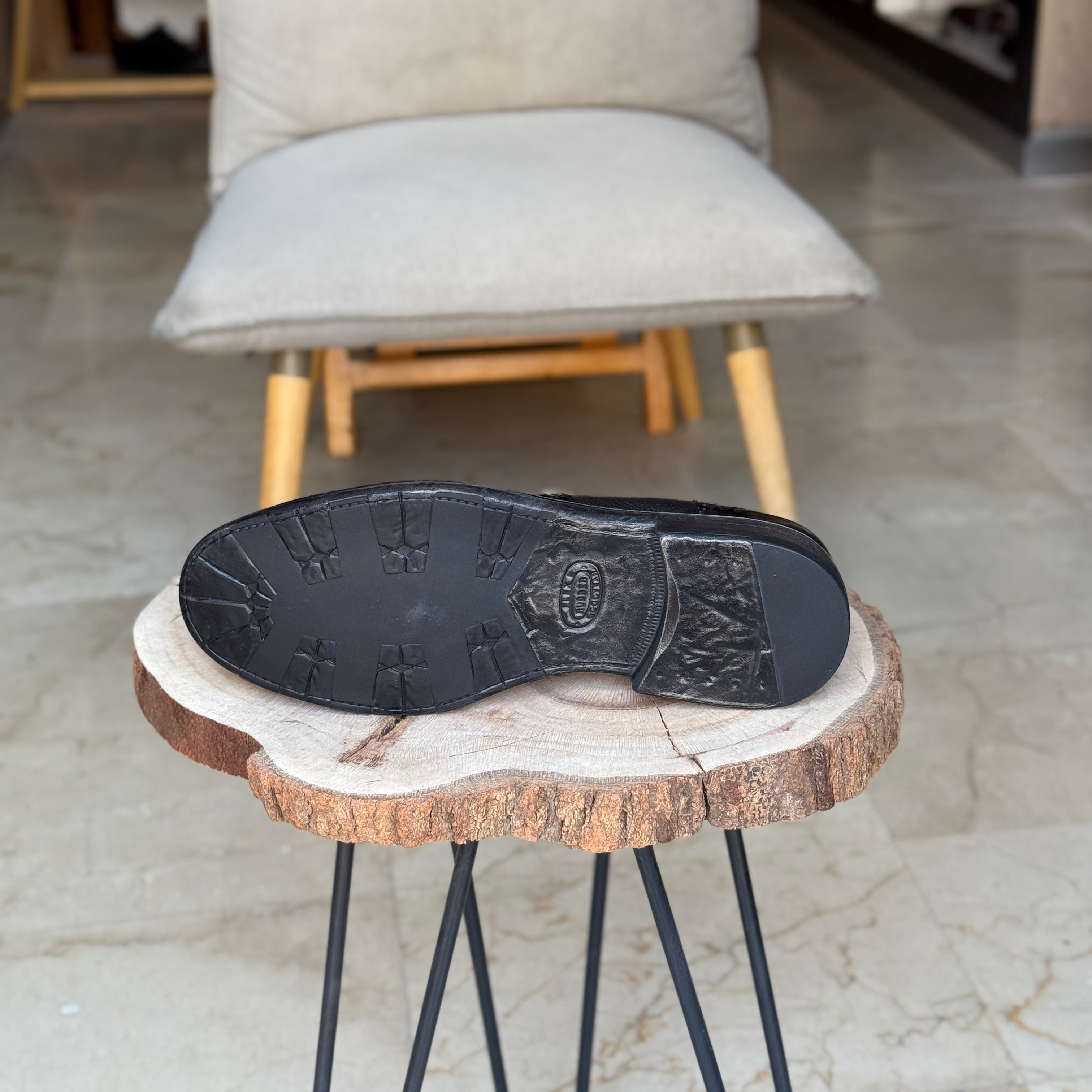 CHAUSSURES EN CUIR VÈRITABLES REF: IT1066 NOIR