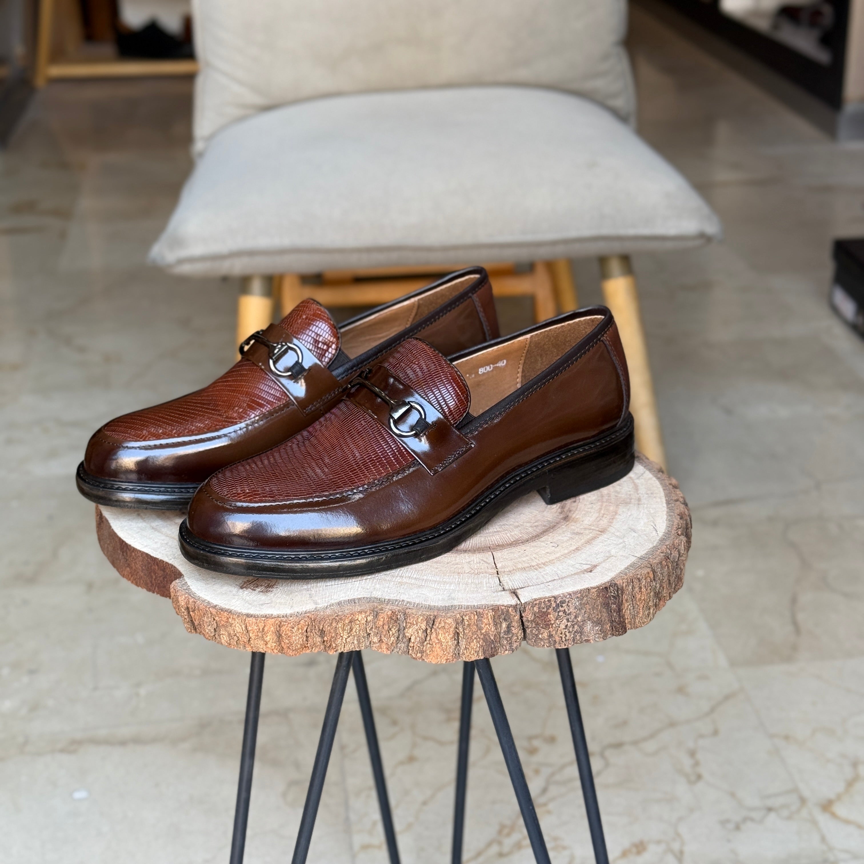 CHAUSSURES EN CUIR VÈRITABLES REF:800 MARRON