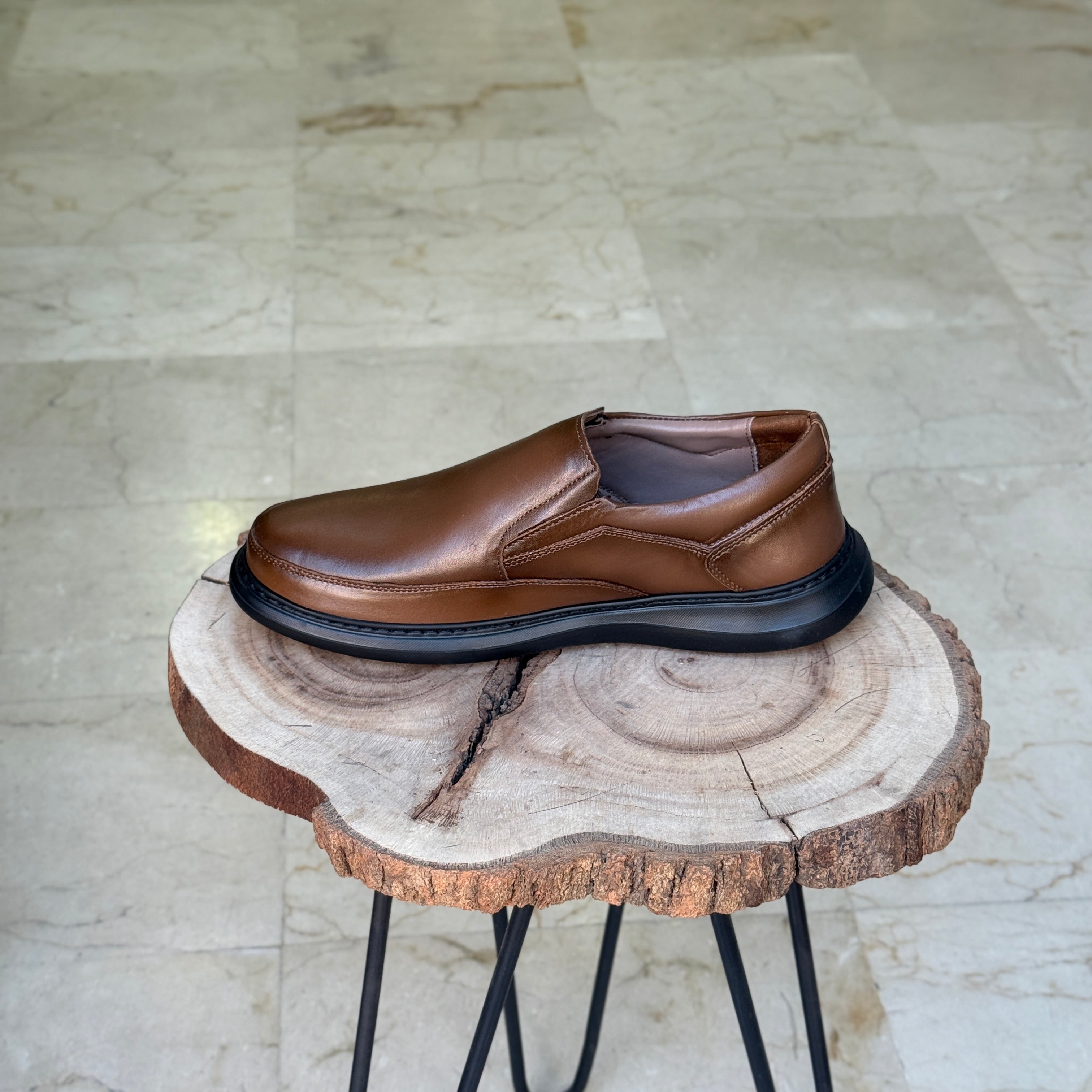 CHAUSSURE MEDICAL EN CUIR 104 TABAC