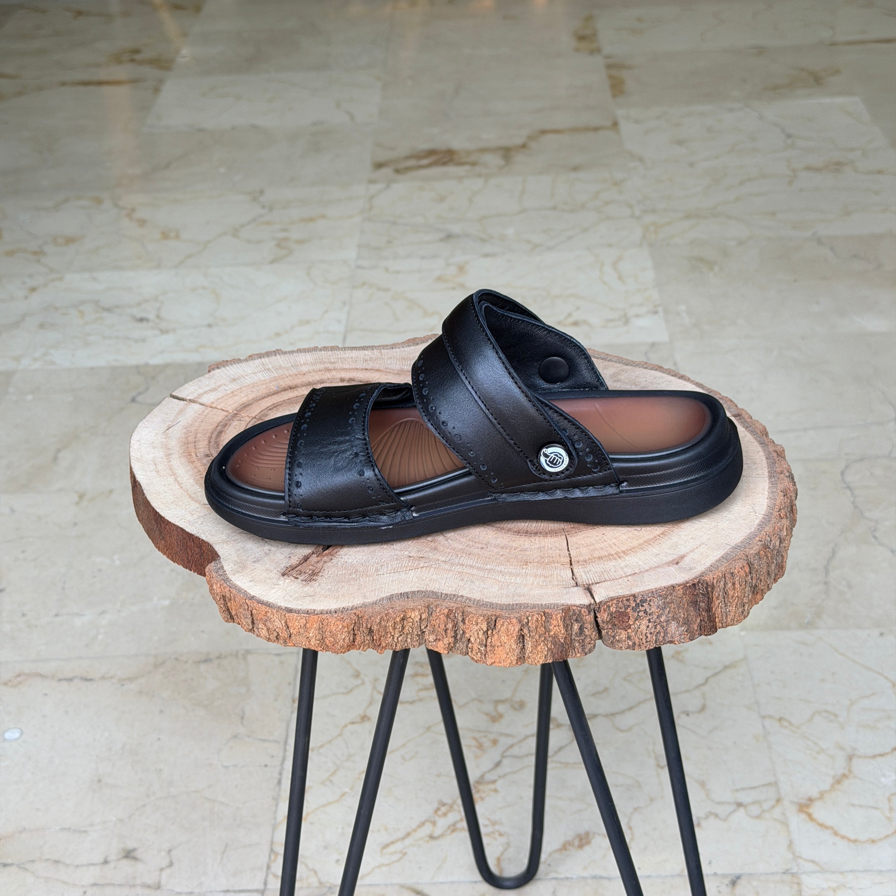 SANDALE EN CUIR Ergonomic Arch S44 NOIR