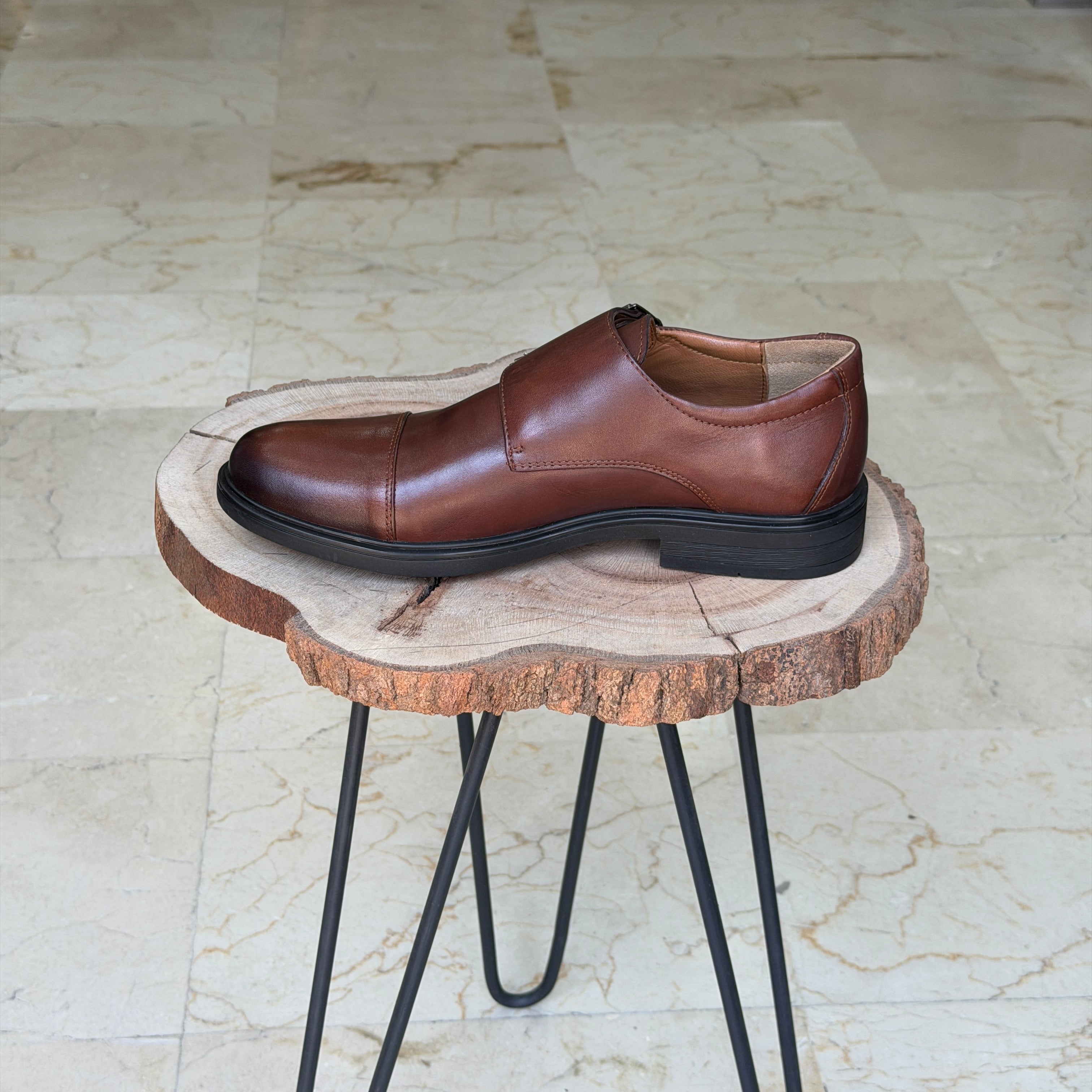 CHAUSSURES EN CUIR VÈRITABLES DouxPas 0154 MARRON
