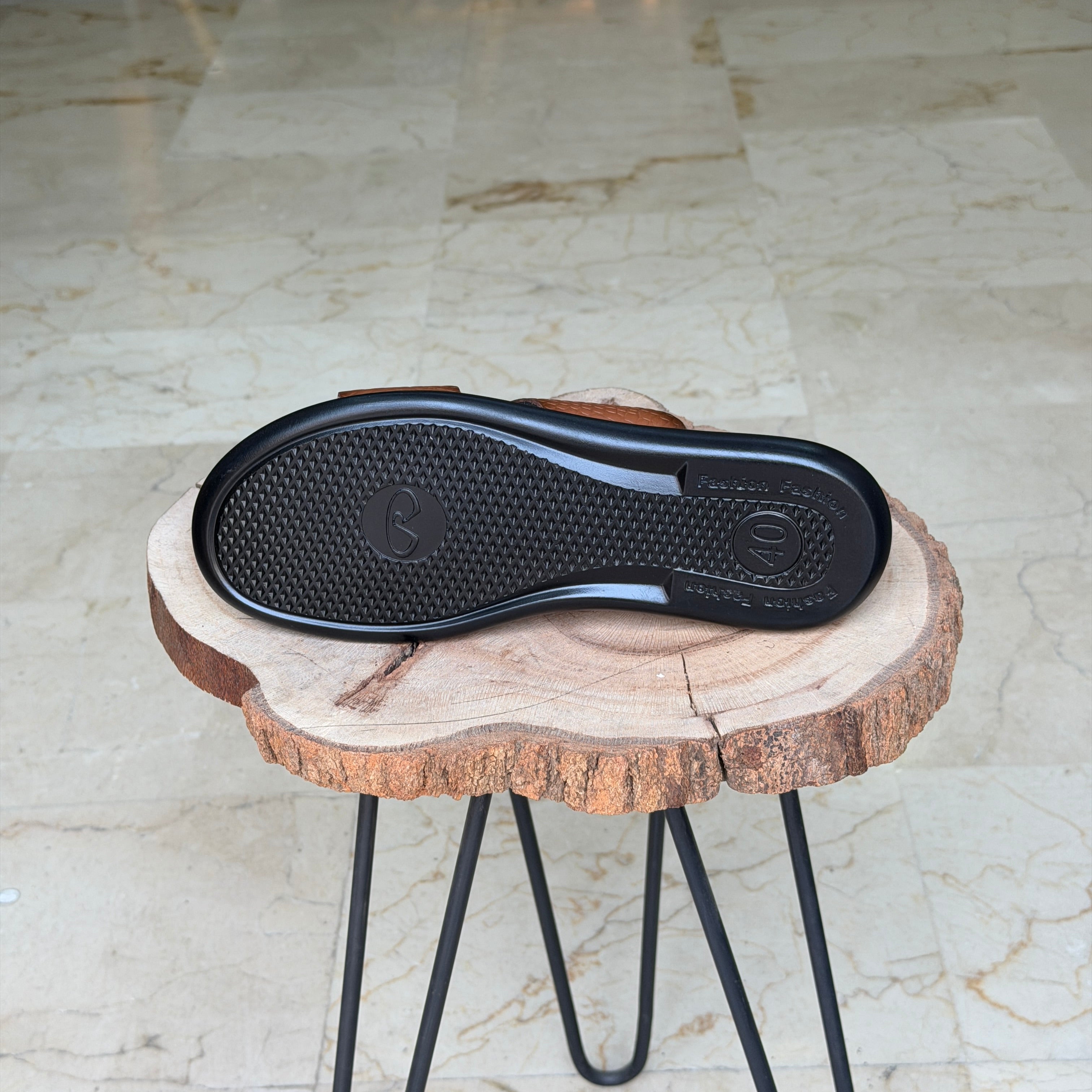 Sendale En Cuir Signateur 01 TABA 1012 CROCO - Shopilo Shoes