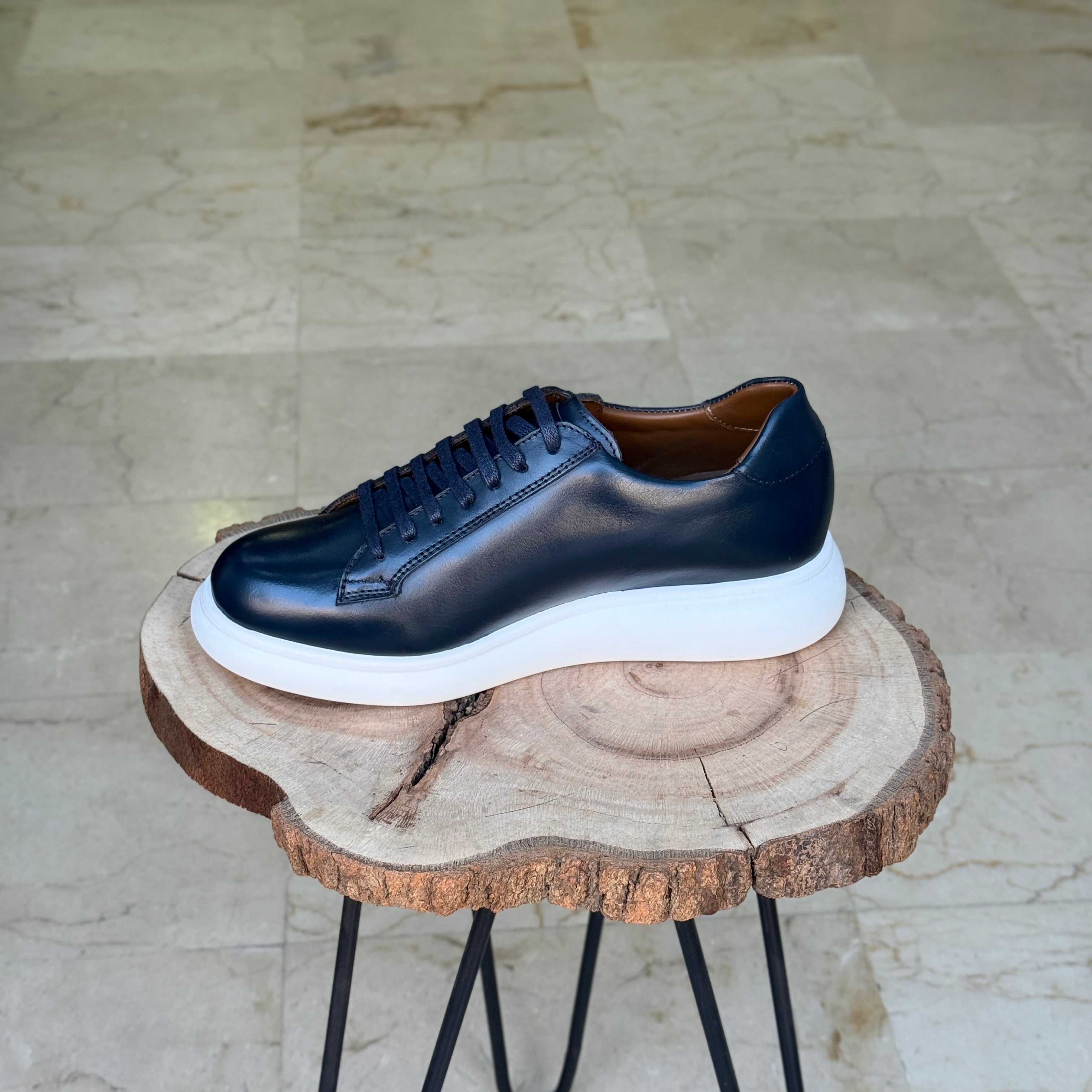 BASKET EN CUIR 704 BLEU