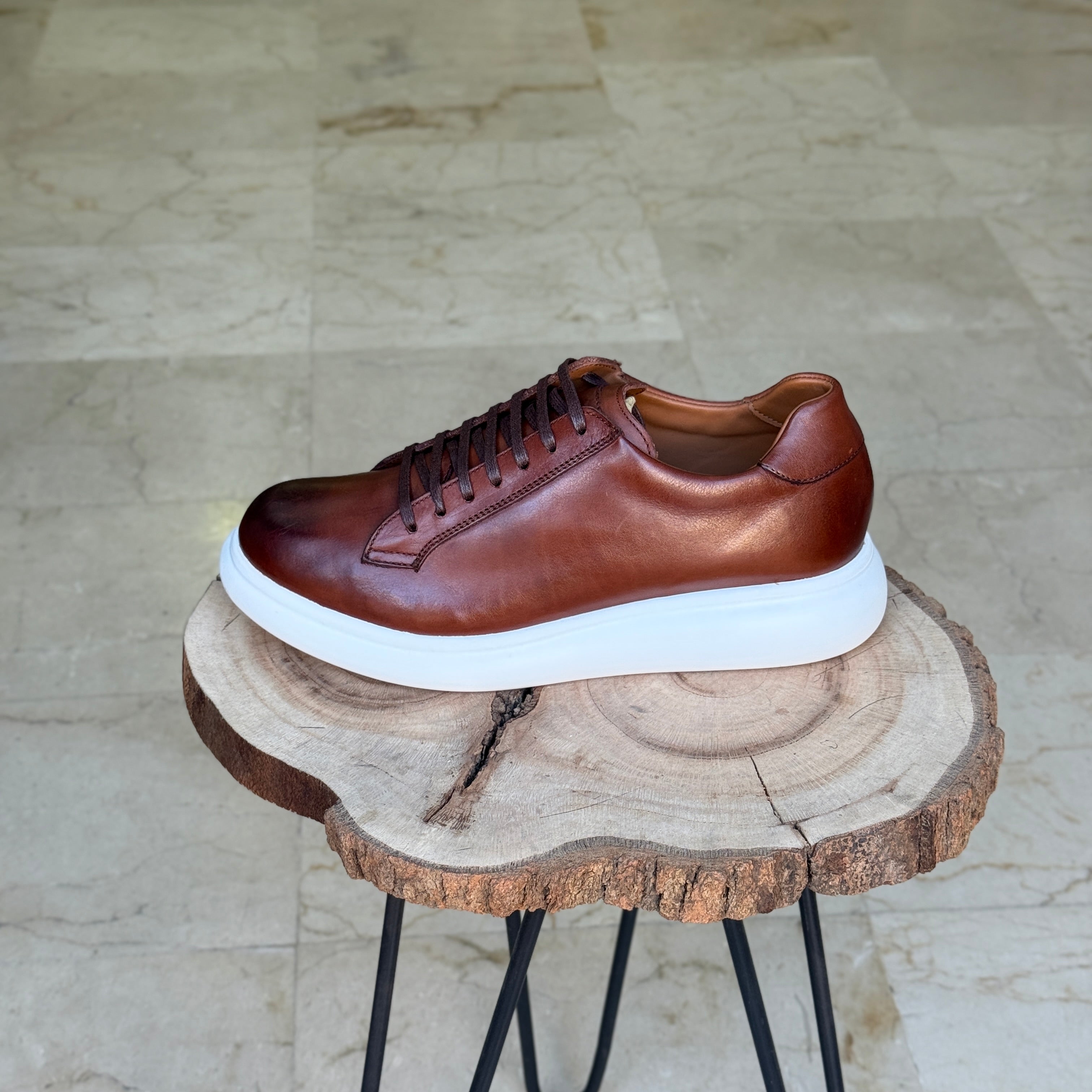 BASKET EN CUIR 704 TABAC