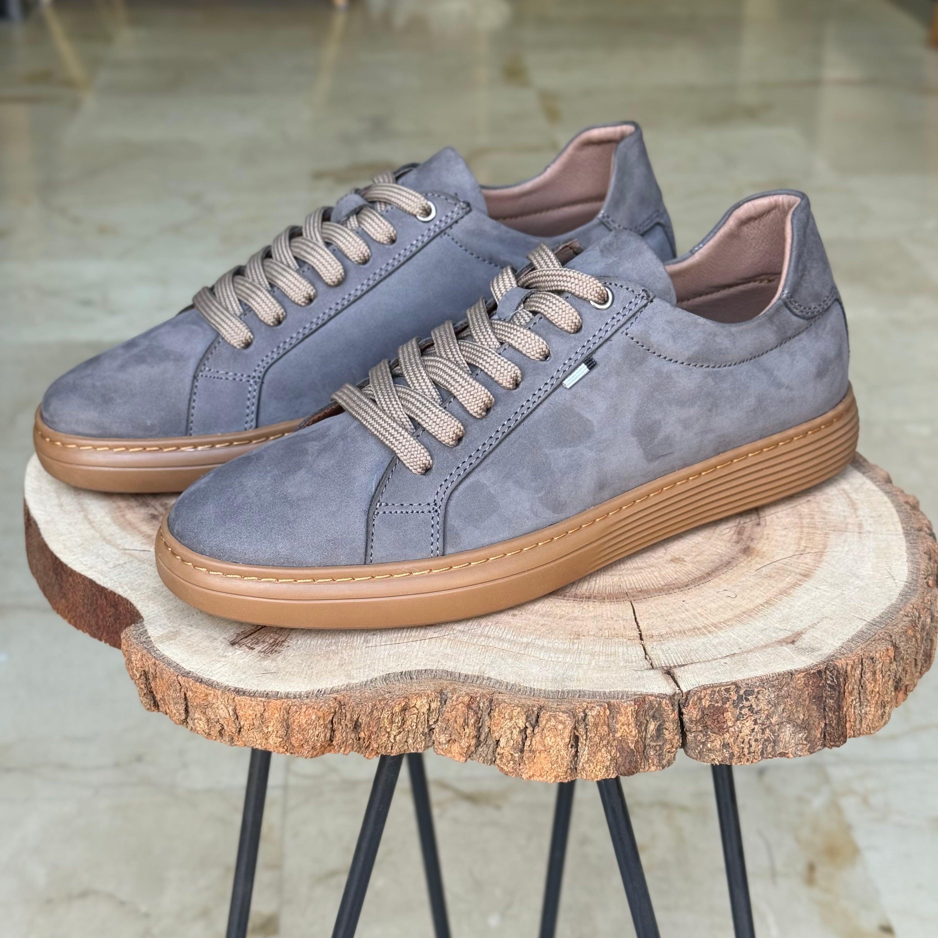 Basket en cuir willson 528 gris-c nubuck