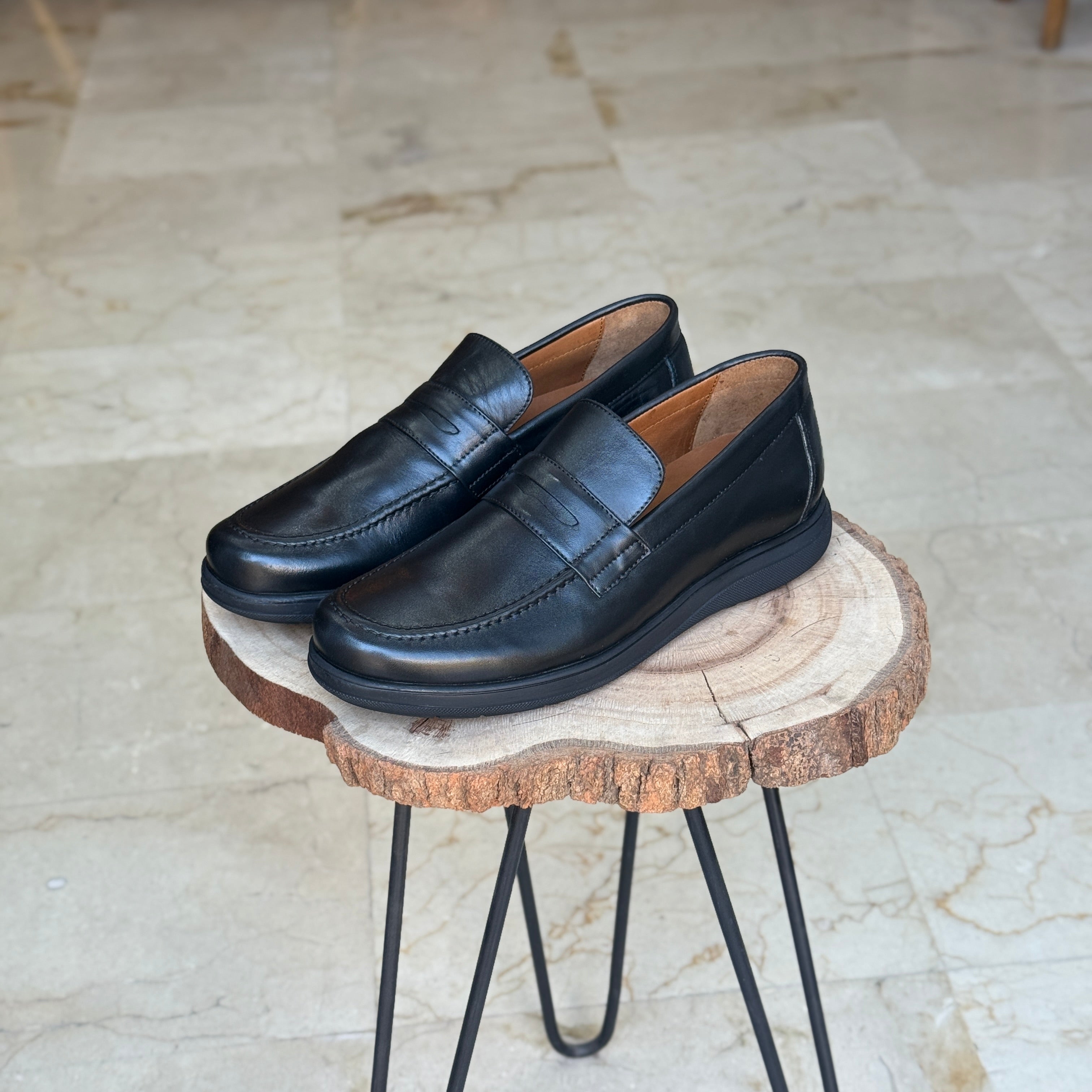 CHAUSSURE MEDICAL EN CUIR 09 NOIR