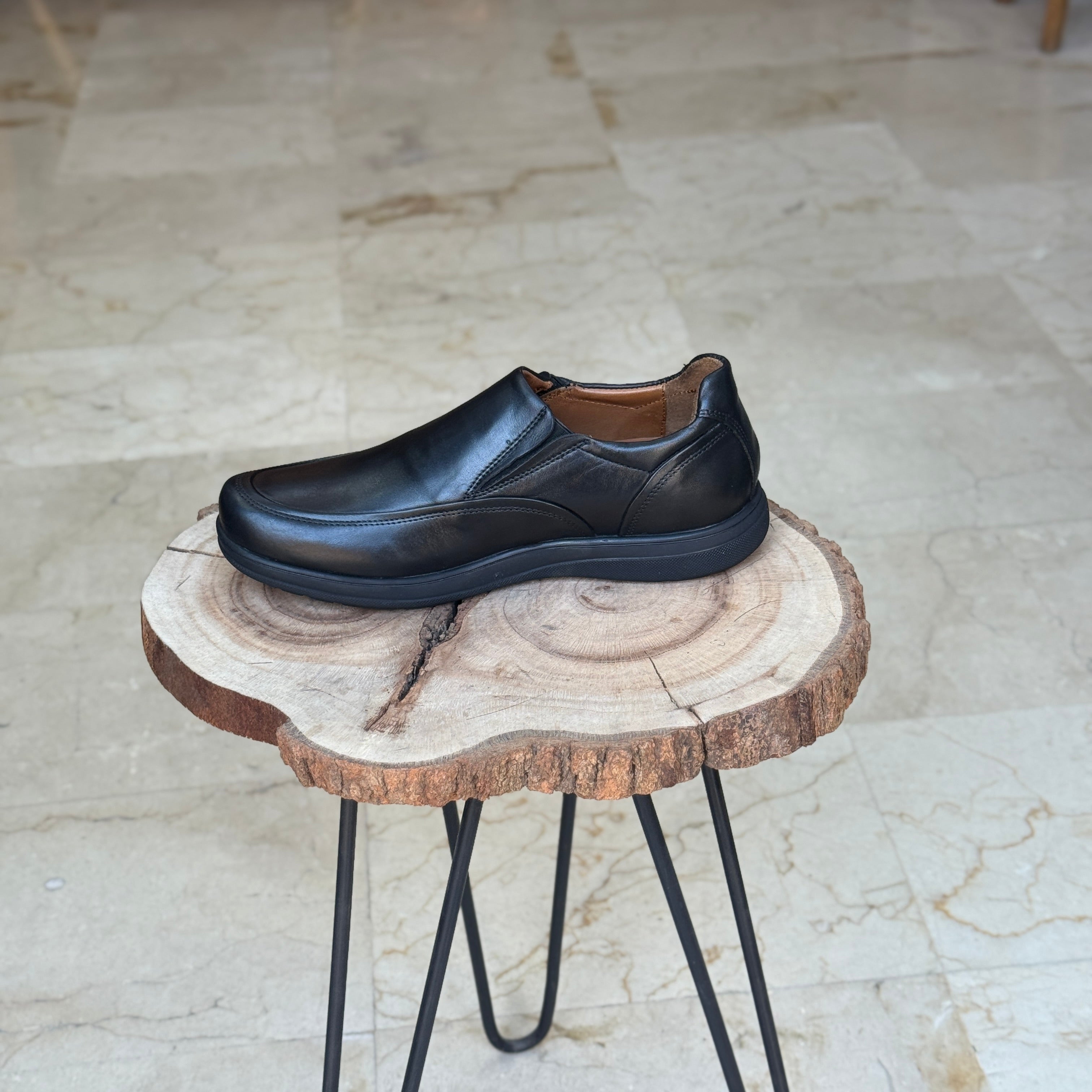 CHAUSSURE MEDICAL EN CUIR 5047 NOIR