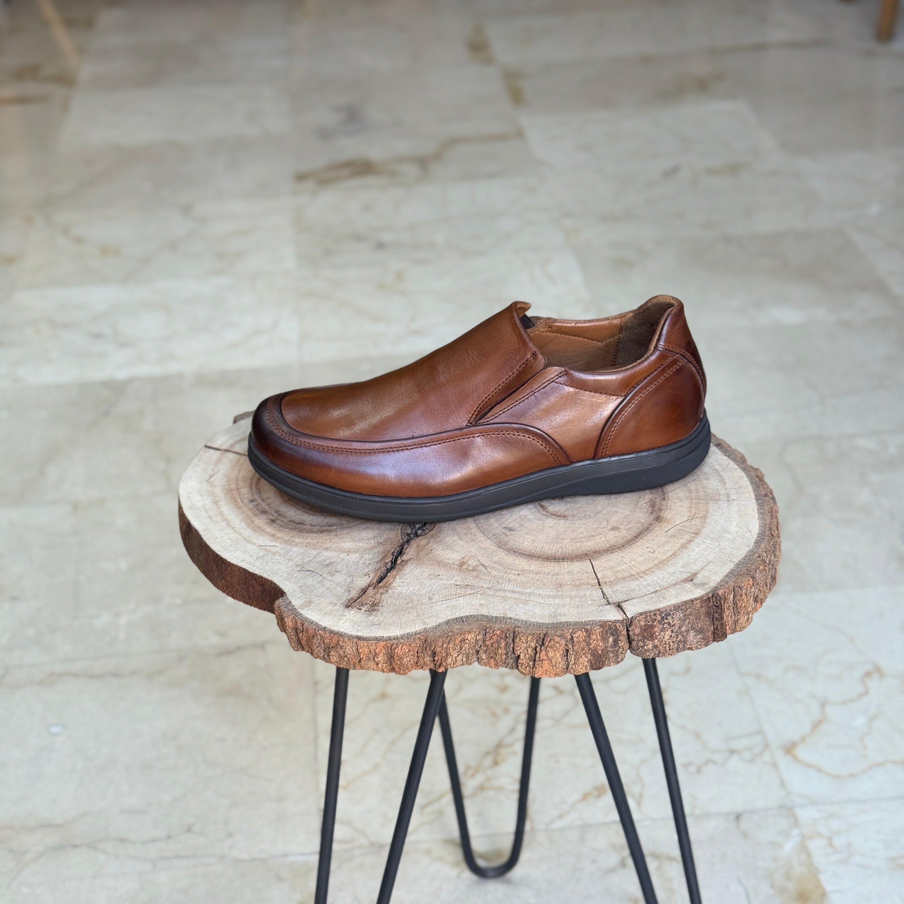 CHAUSSURE MEDICAL EN CUIR 5047 TABA