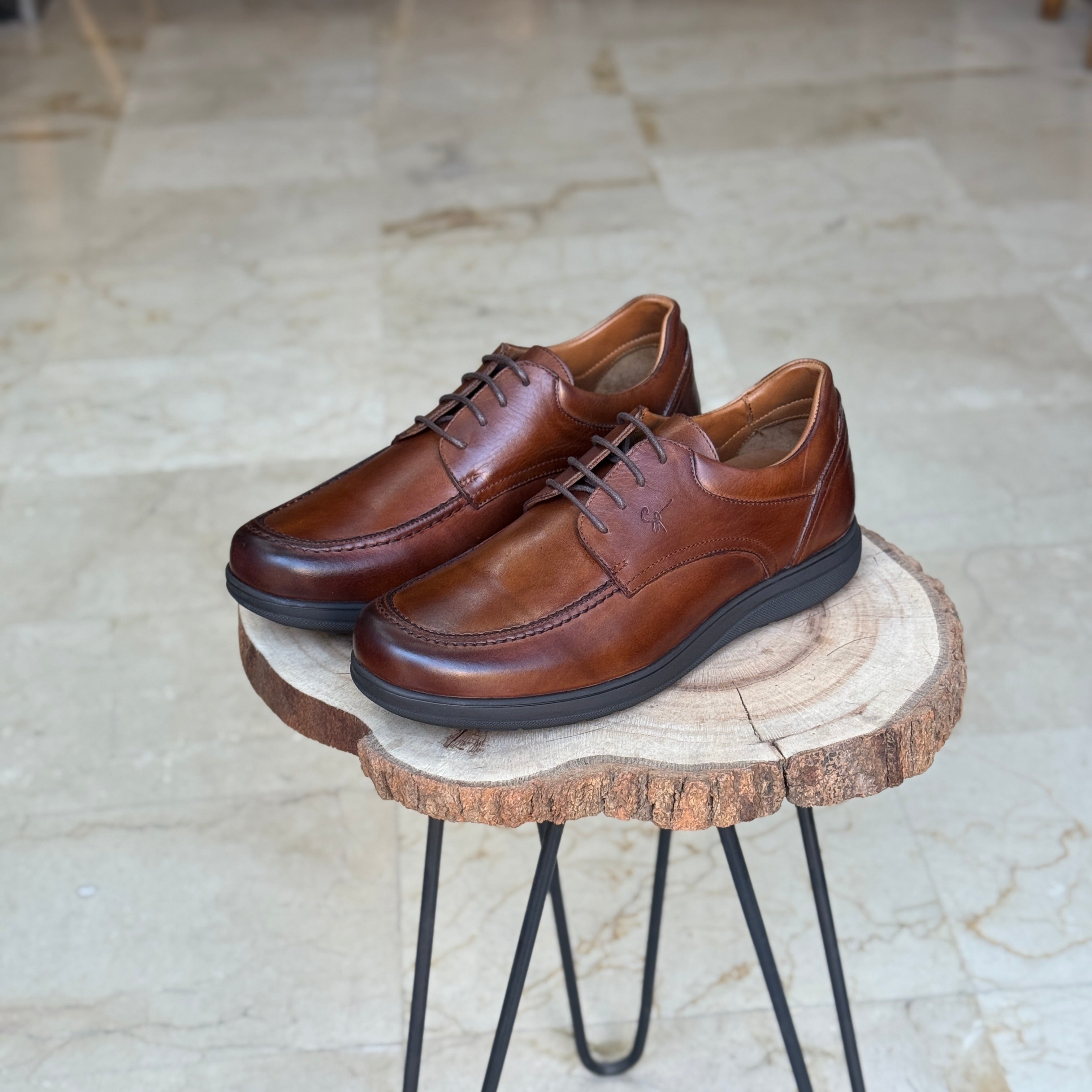 CHAUSSURE MEDICAL EN CUIR REF: 1996 TABA