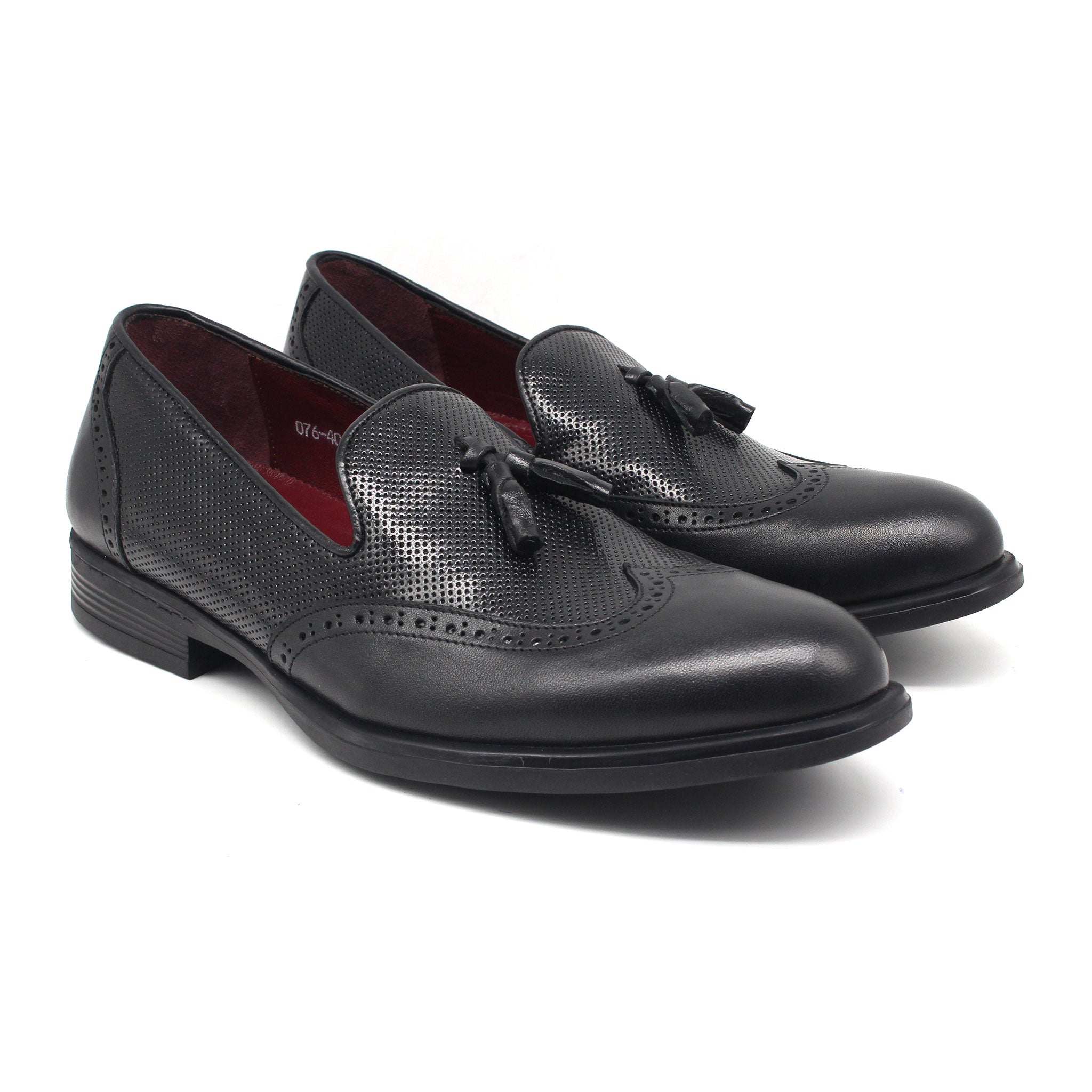 REF: 076 CHAUSSURE CLASS EN CUIR NOIR 2K23