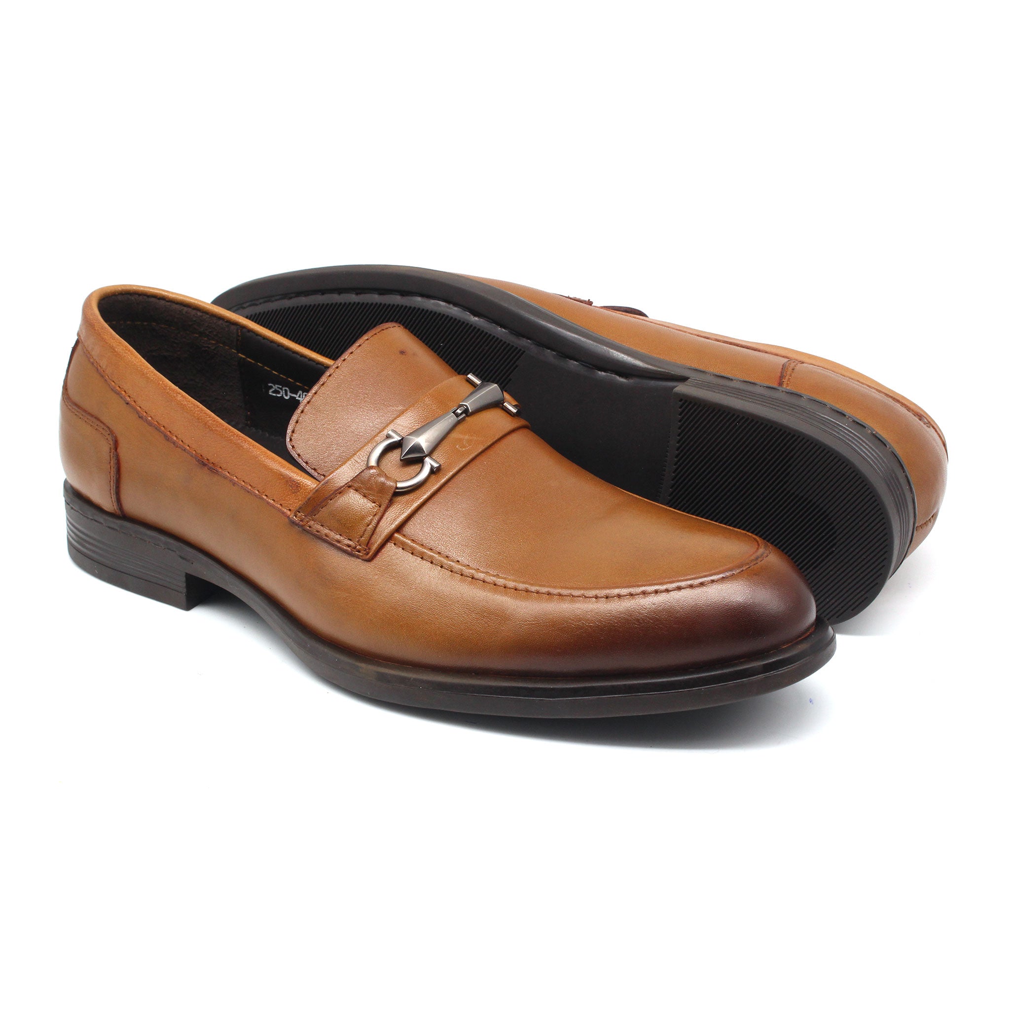 REF: 250 CHAUSSURE CLASS EN CUIR MARRON CLAIR 2K23