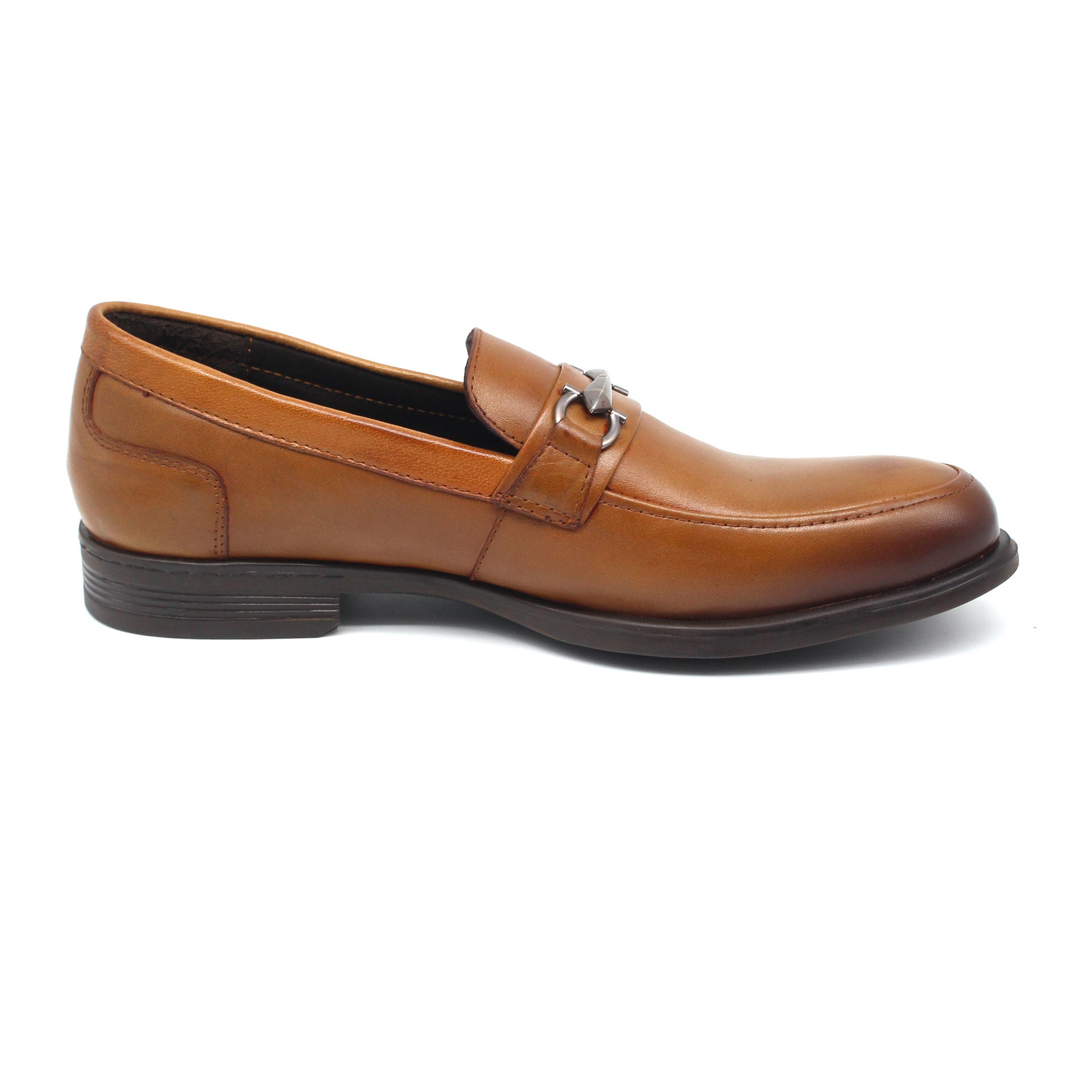REF: 250 CHAUSSURE CLASS EN CUIR MARRON CLAIR 2K23