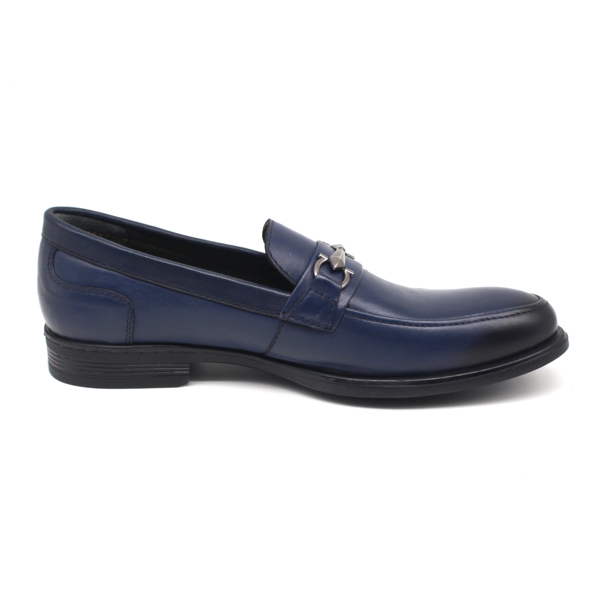 REF: 250 CHAUSSURE CLASS EN CUIR BLEU 2K23