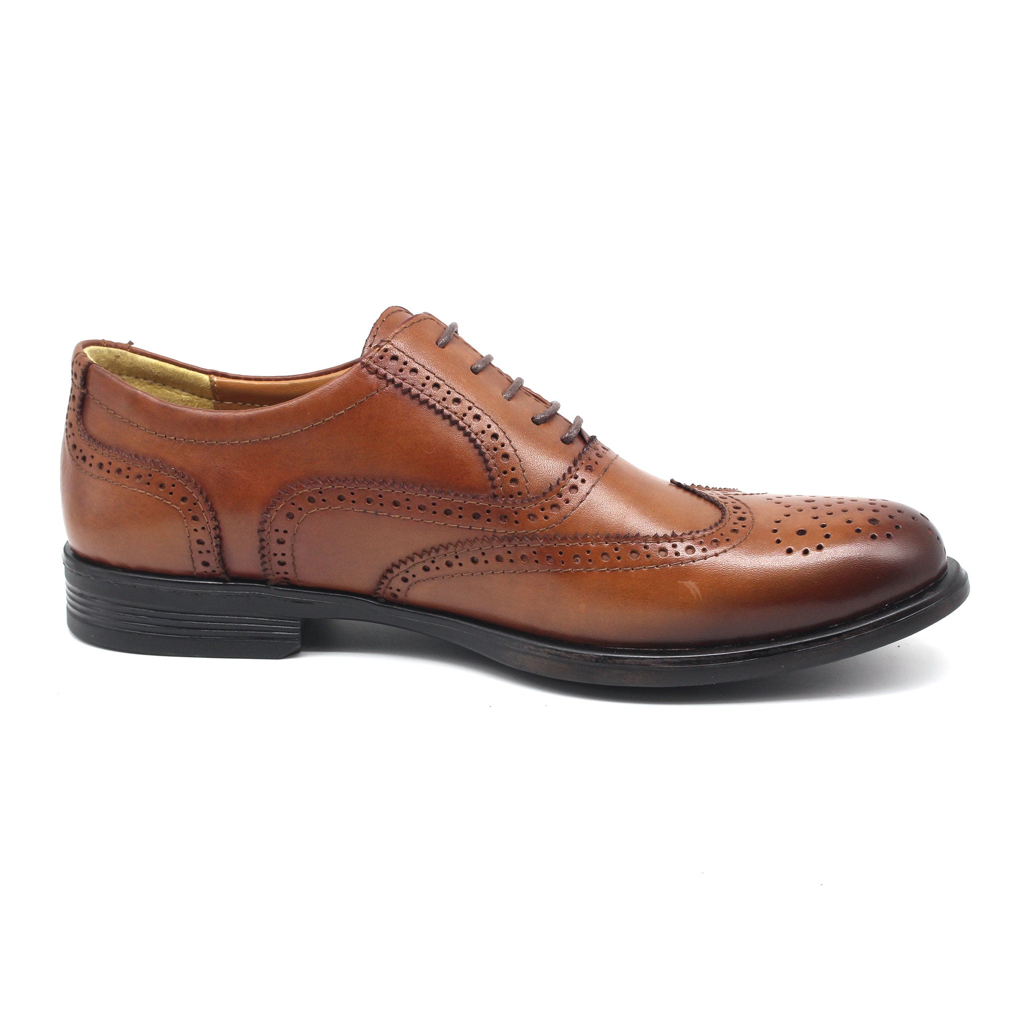 REF: 253 CHAUSSURE CLASSE EN CUIR MARRON CLAIR