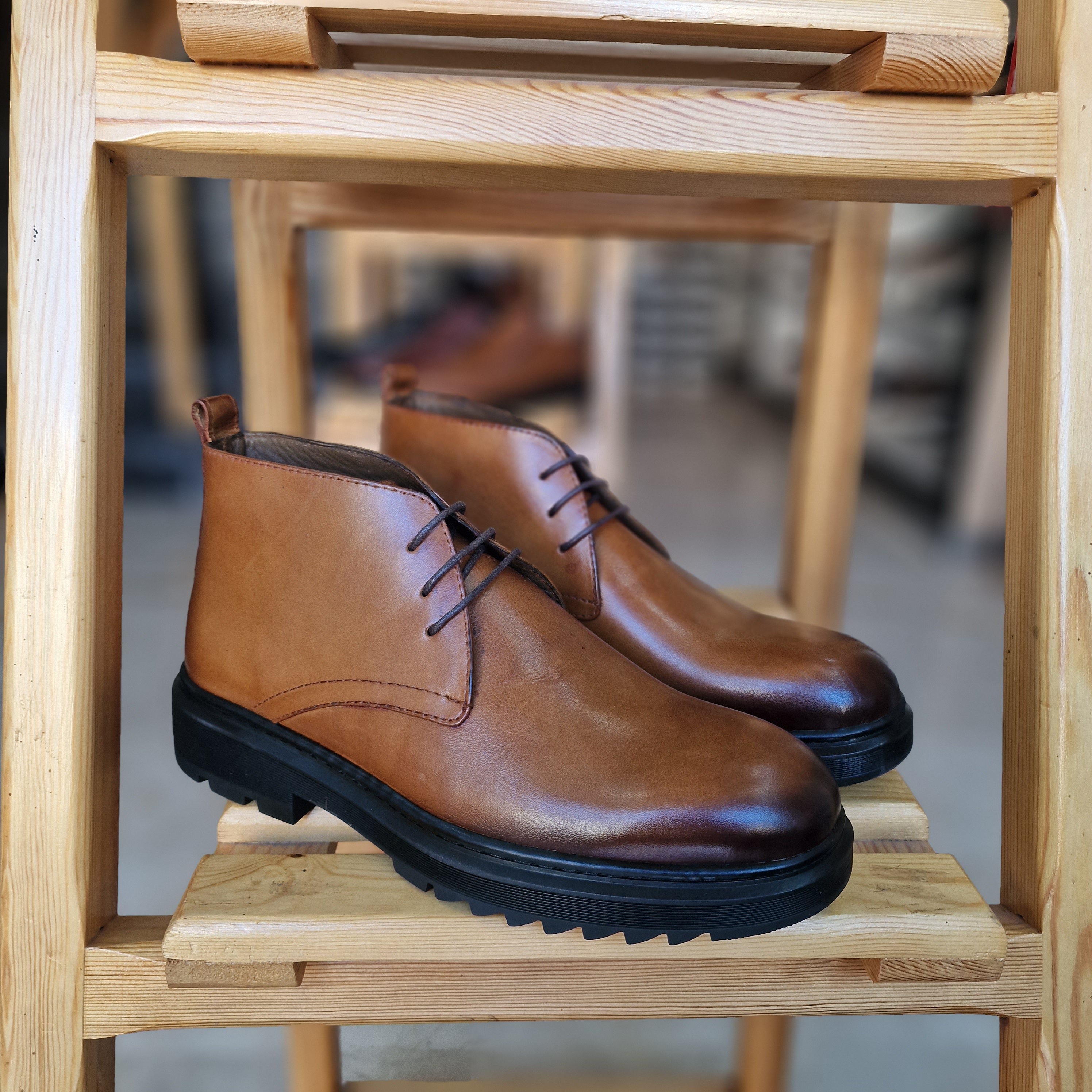 Ref: 004 Bottine en Cuir Marron Clair FR JTD