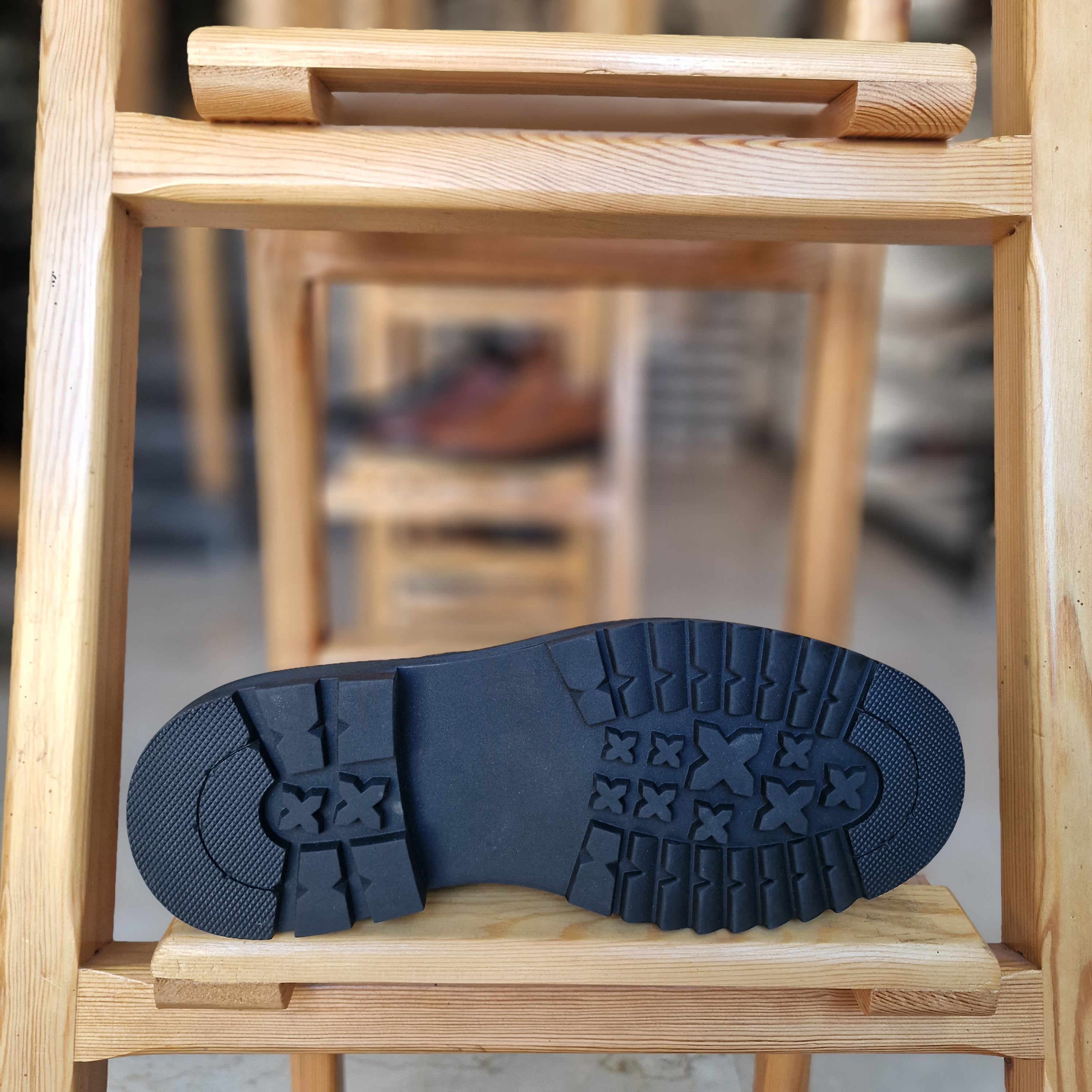 Ref: 004 Bottine en Cuir MARRON FONCE FR JTD