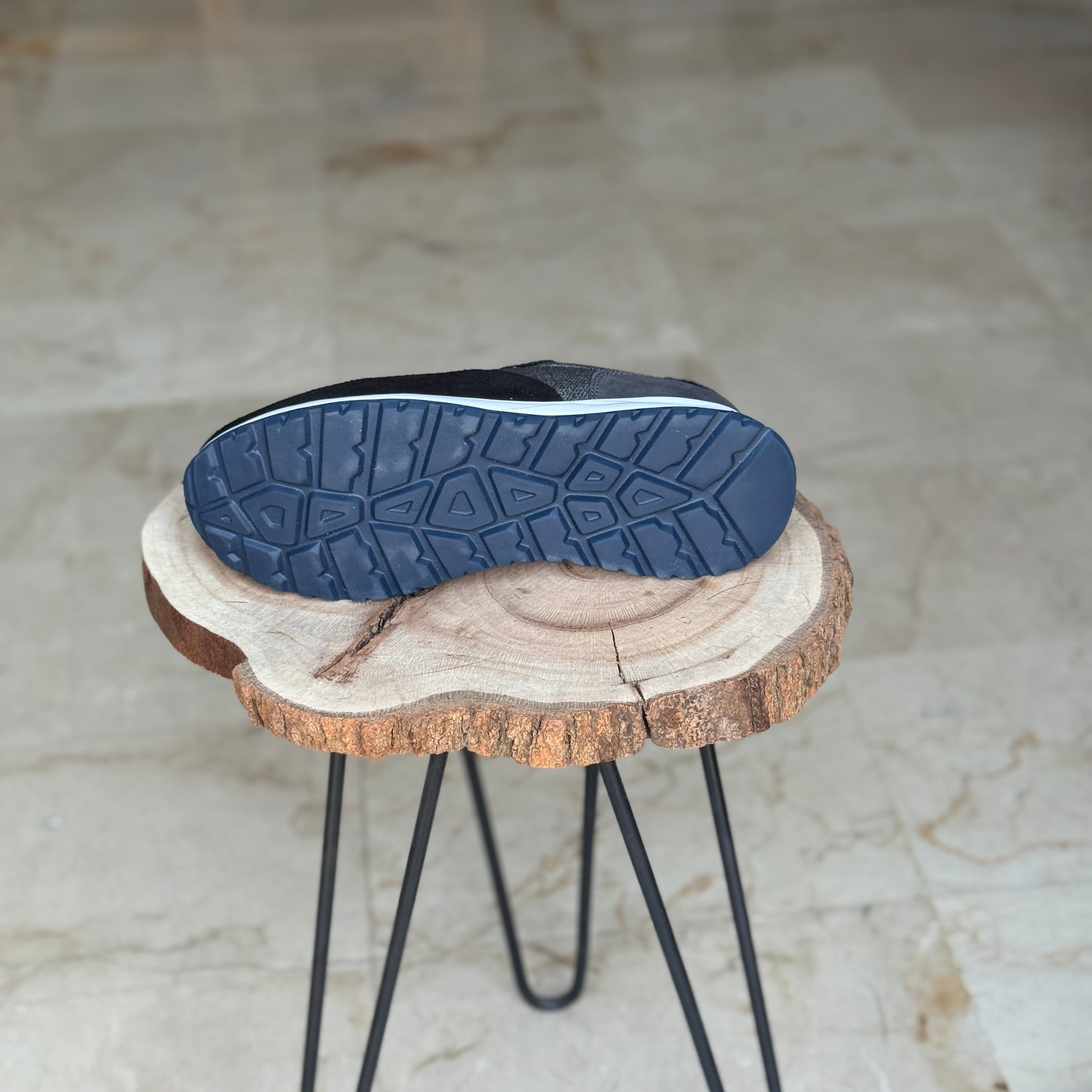 BASKET EN CUIR 915 GRIS/NOIR