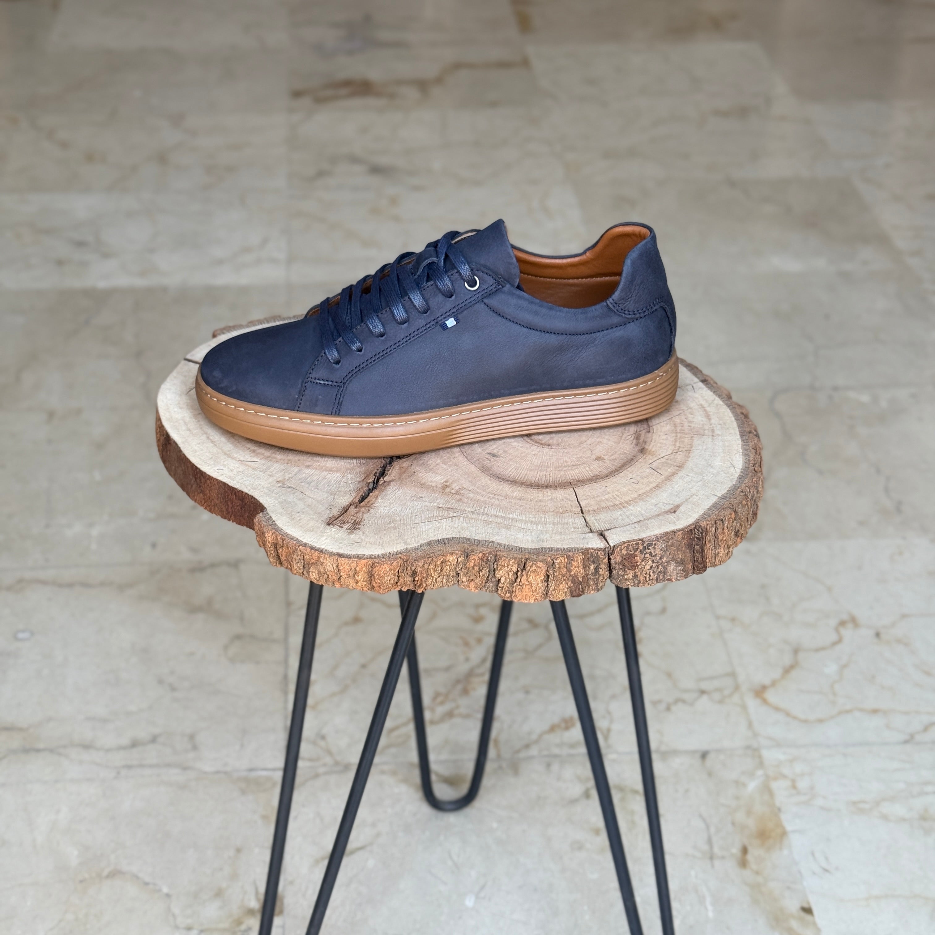 BASKET EN CUIR WILLSON 528 BLEU NUBUCK