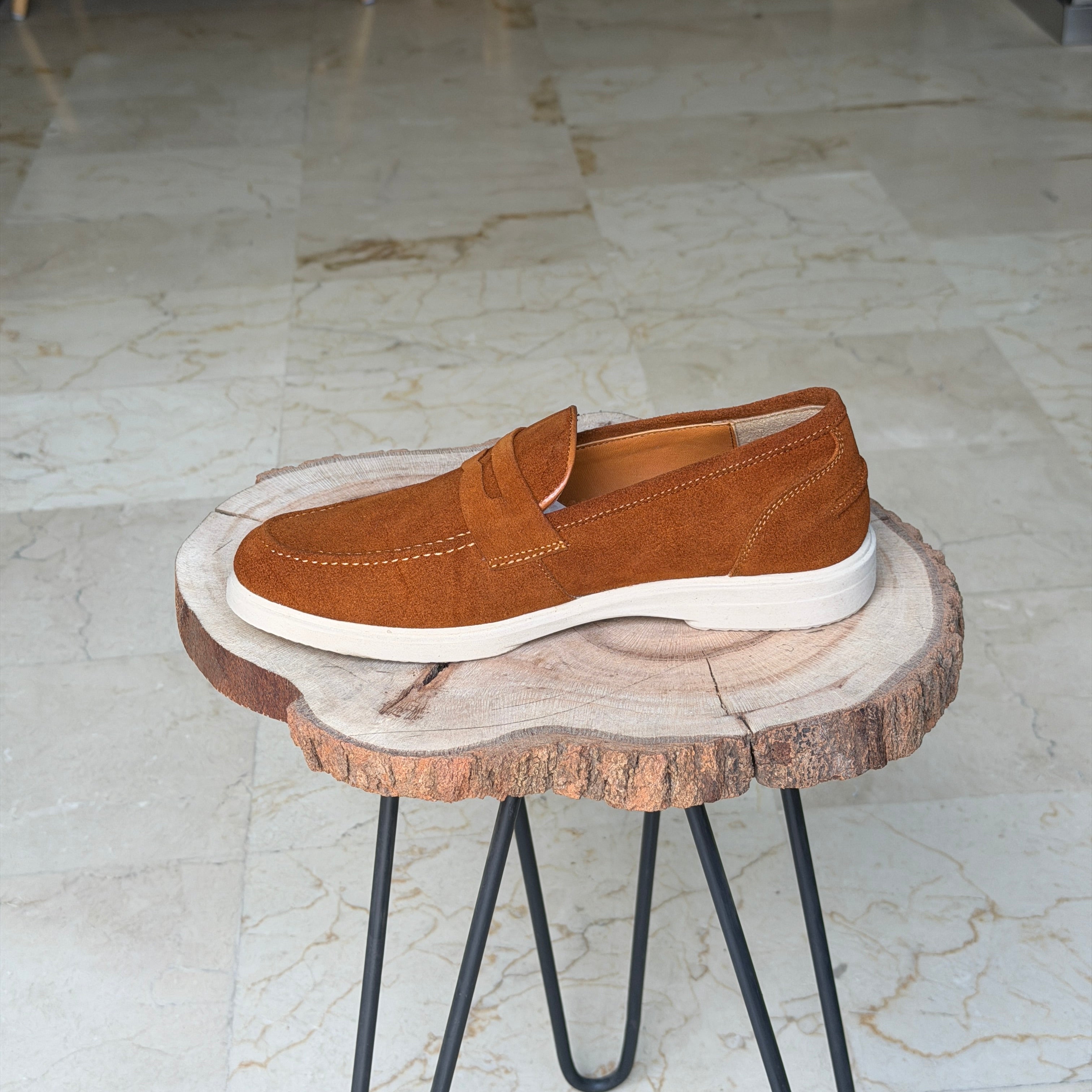 MOCASSIN EN DAIM BERLIN 051 TABA - Shopilo Shoes