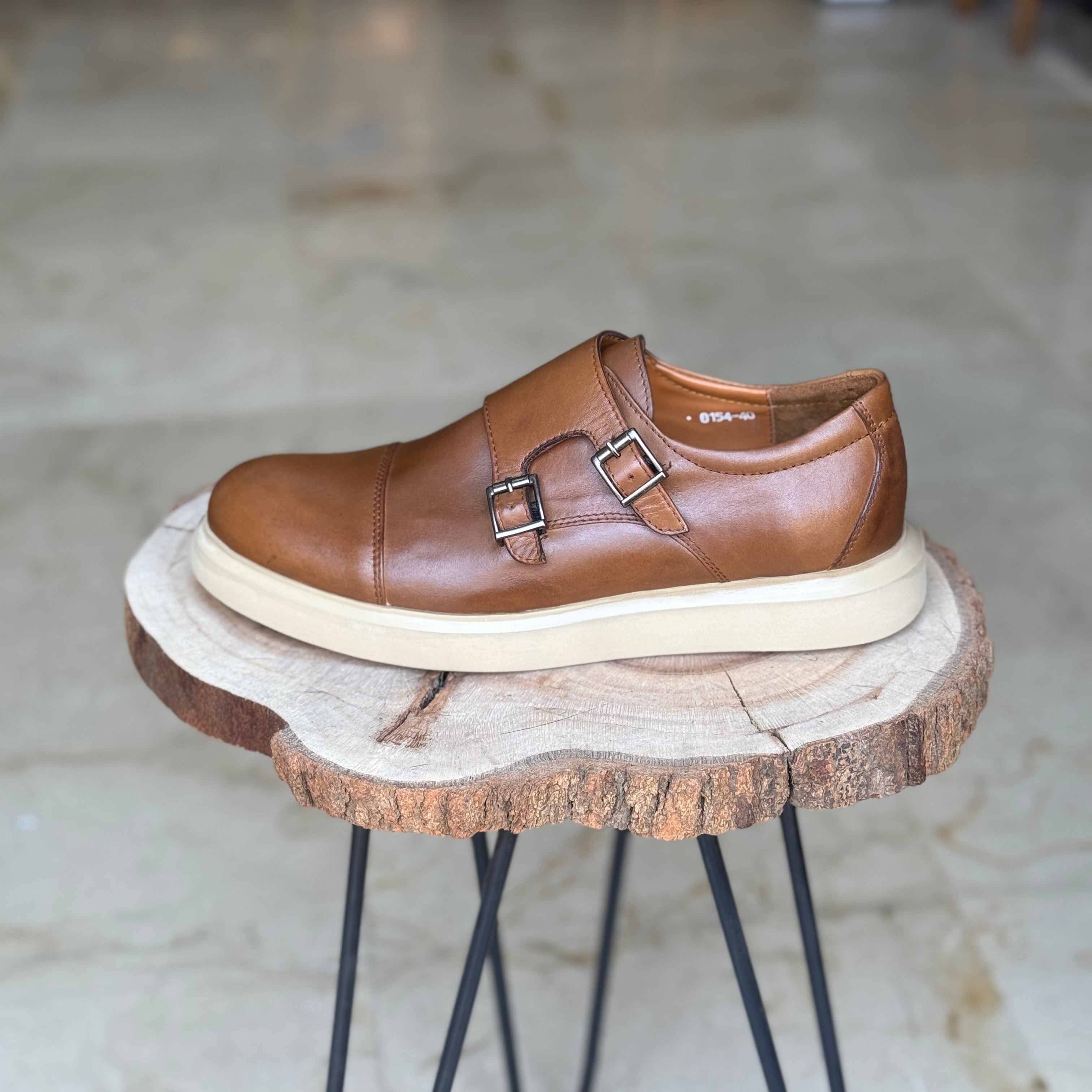 CHAUSSURES EN CUIR VÈRITABLES  DouxPas 0154 TABA