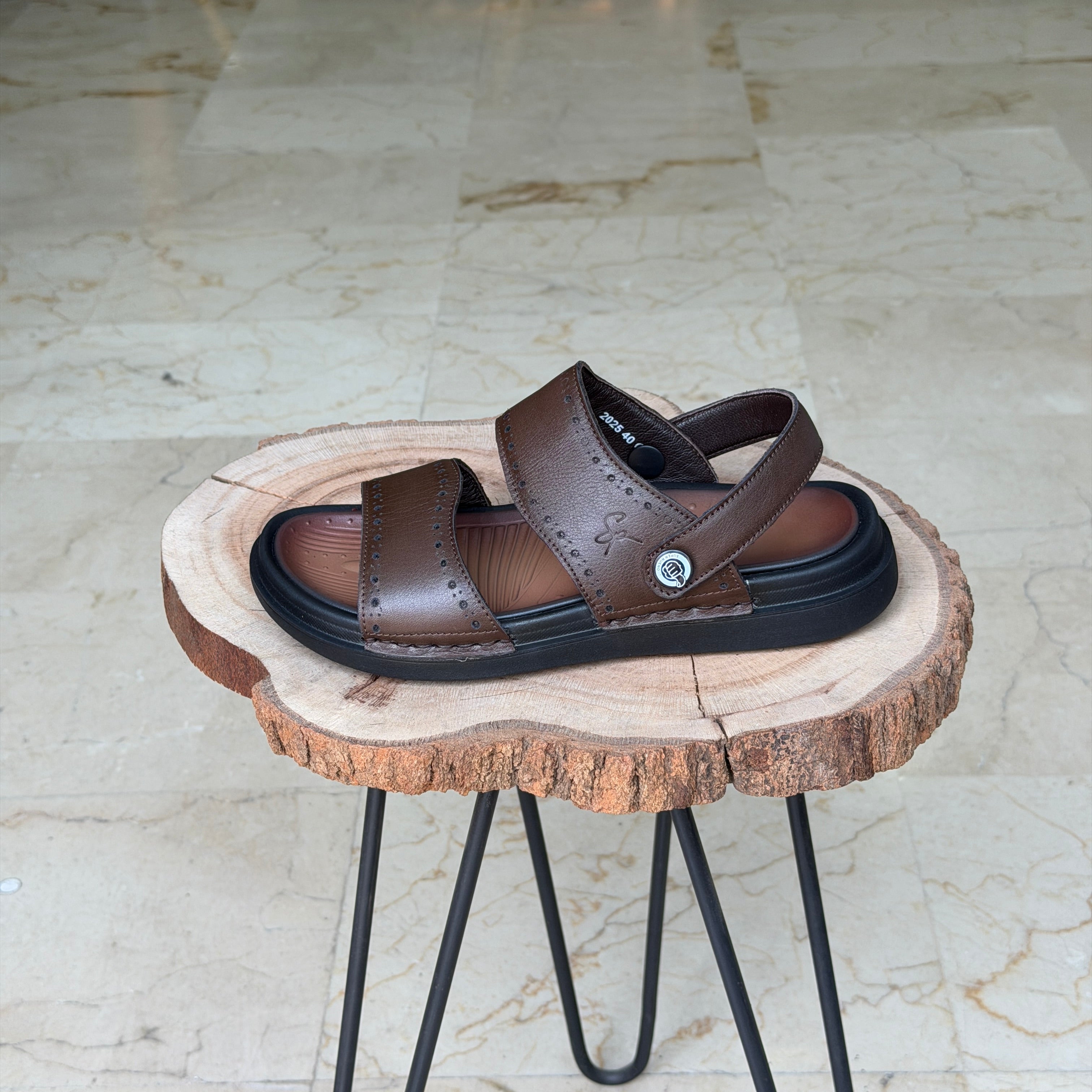 SANDALE EN CUIR Ergonomic Arch S44 MARRON