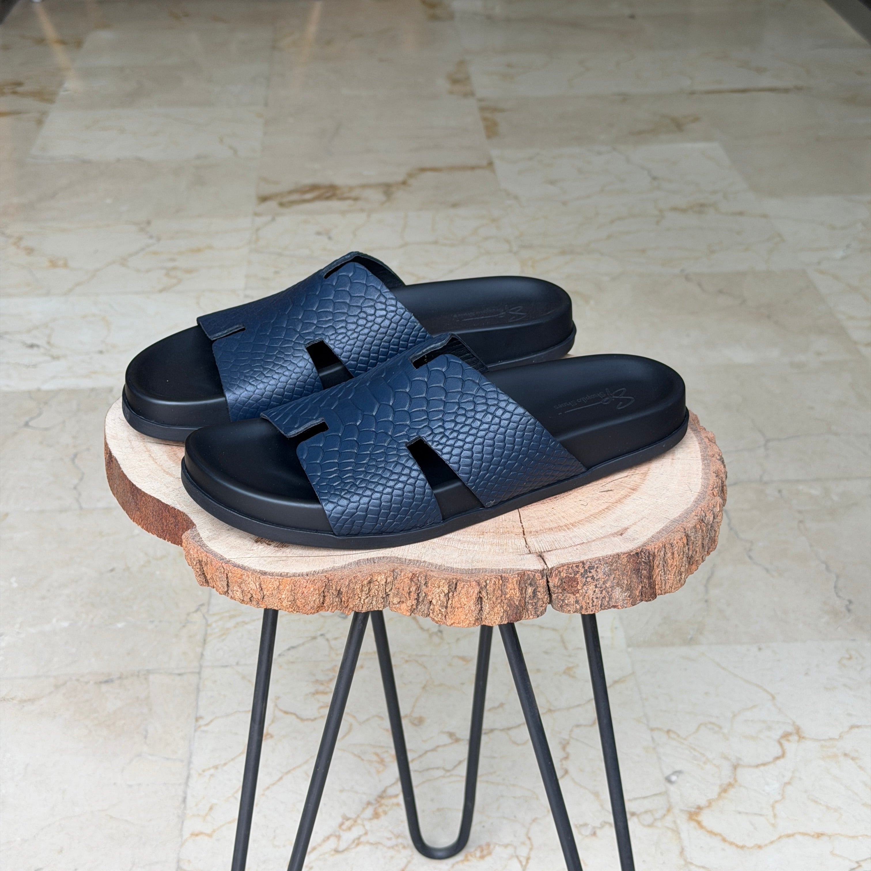 SANDALE EN CUIR Terra-Cuir 1978   Bleu Croco