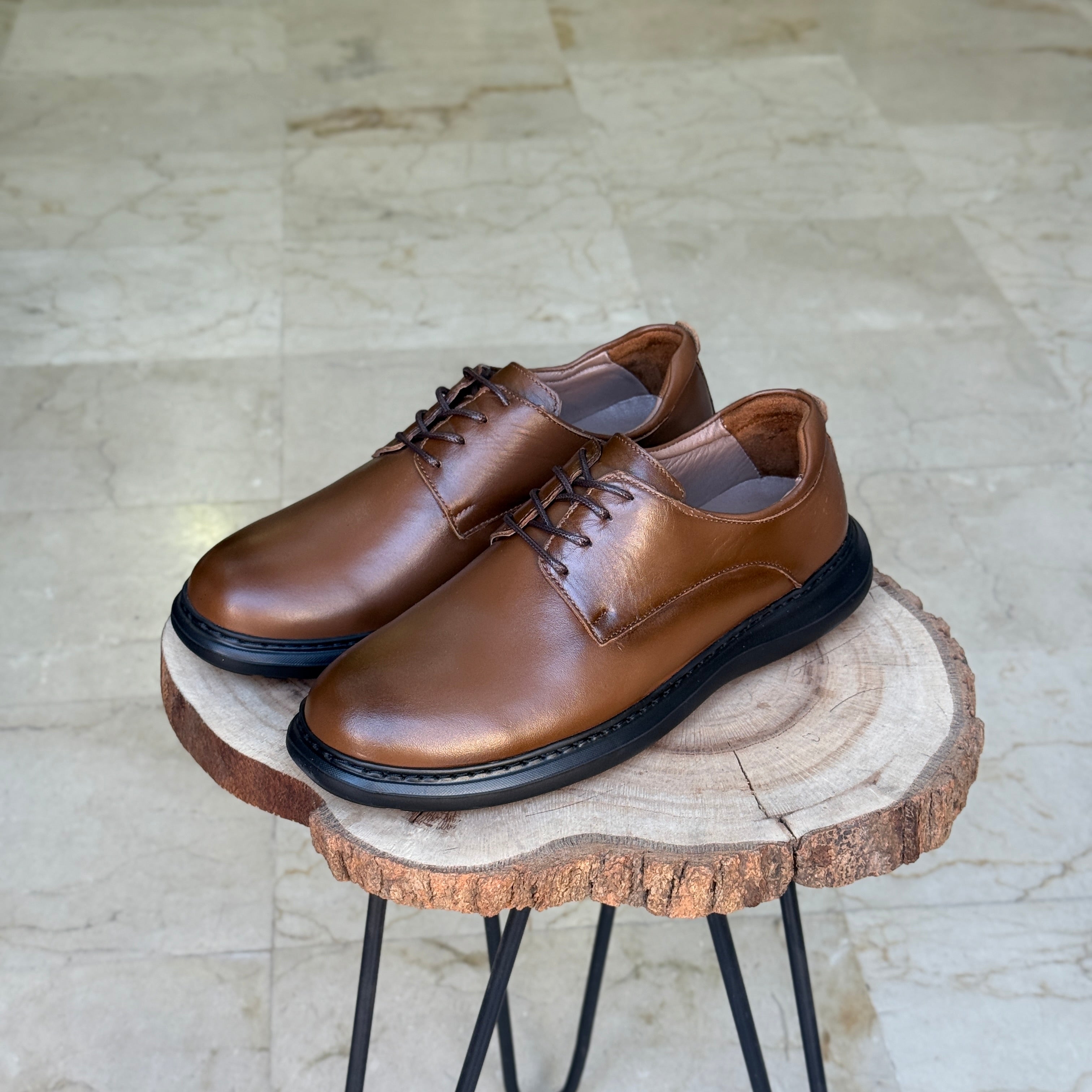CHAUSSURE MEDICAL EN CUIR 102 TABAC
